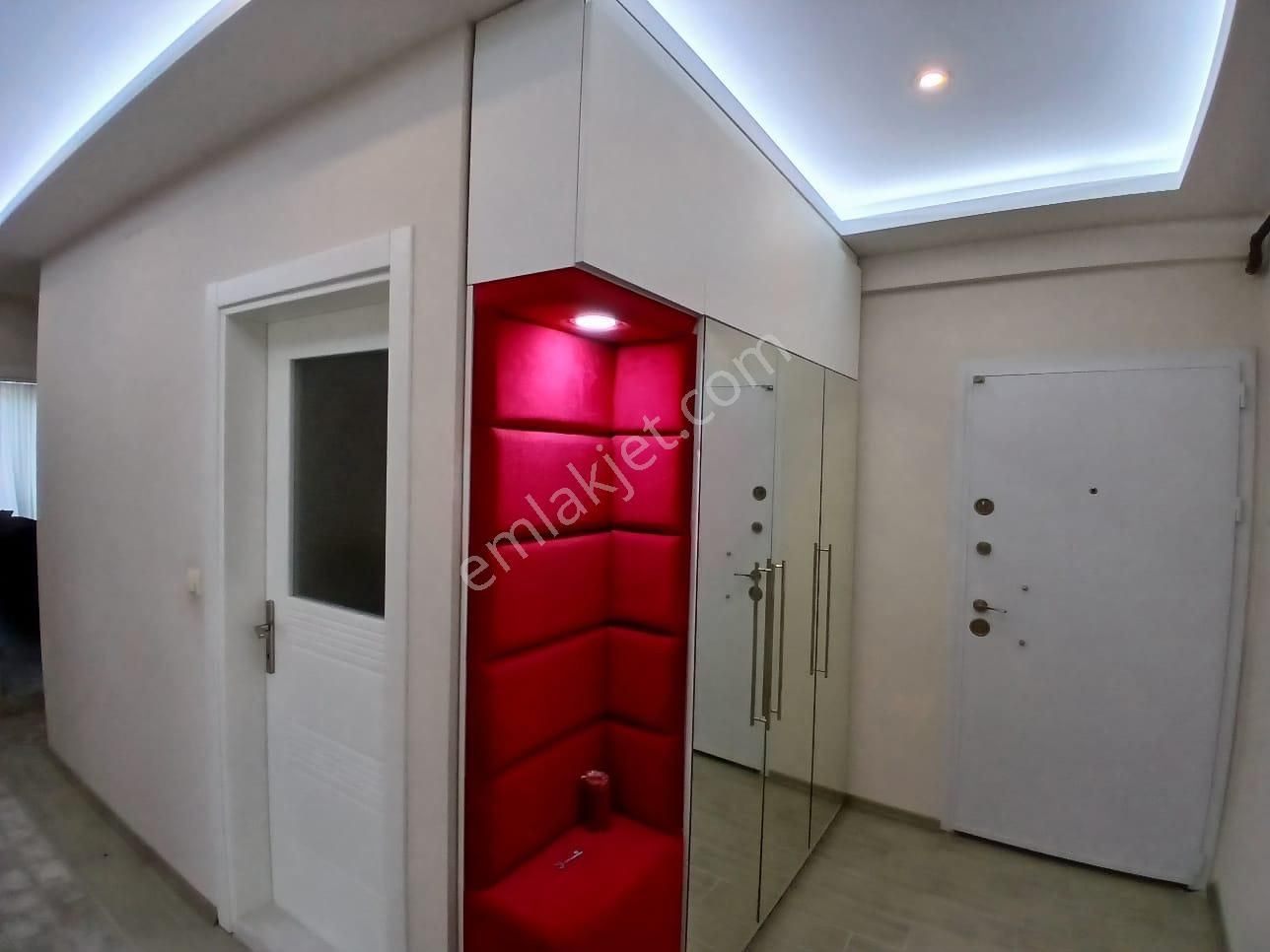 Akçay Emlak'tan Akşehir Çarşı Merkezde Eşyalı Jakuzili Özel Tasarım Kiralık Sıfır 2+1 Daire - Görsel 33