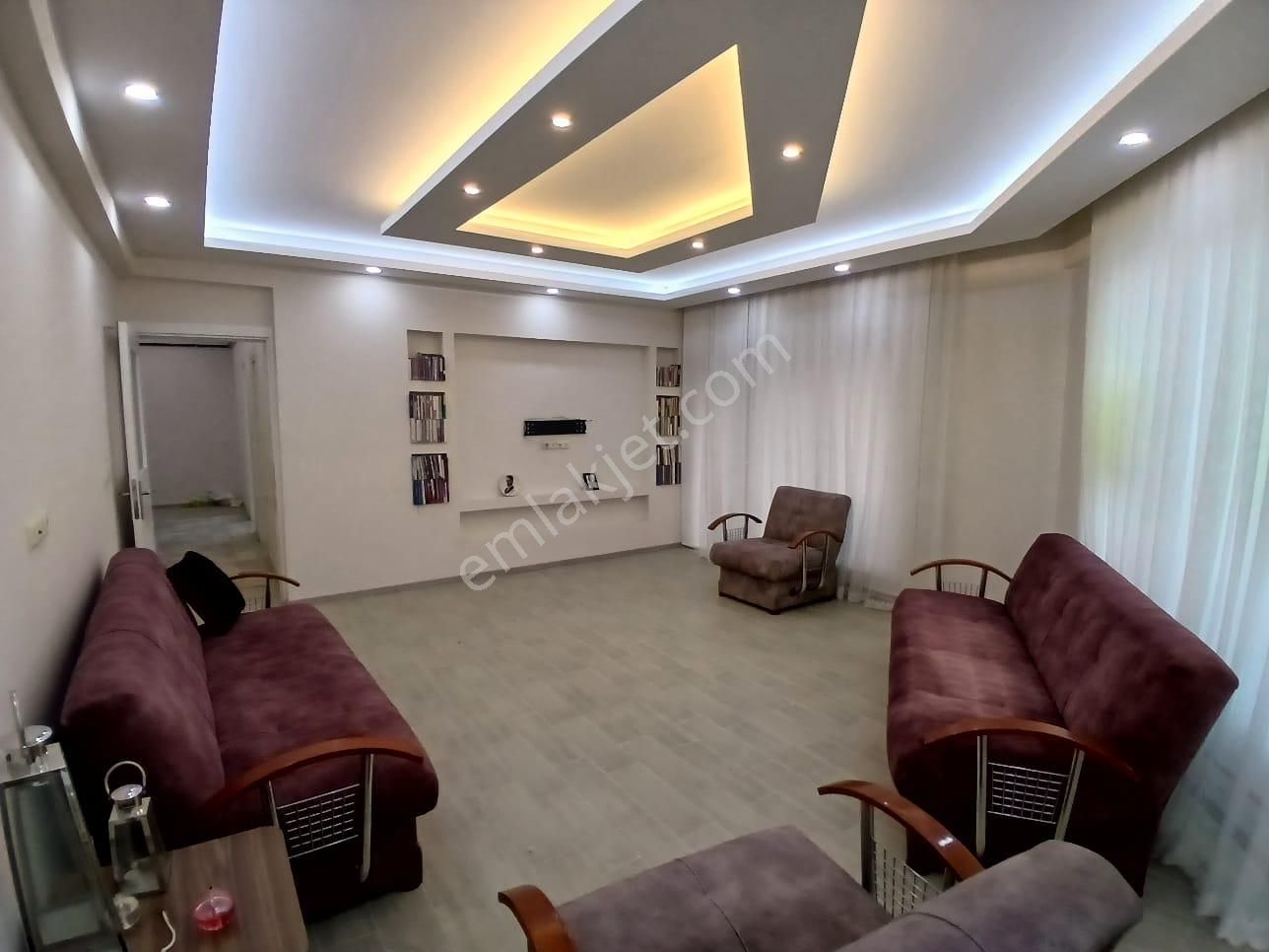 Akçay Emlak'tan Akşehir Çarşı Merkezde Eşyalı Jakuzili Özel Tasarım Kiralık Sıfır 2+1 Daire - Görsel 7