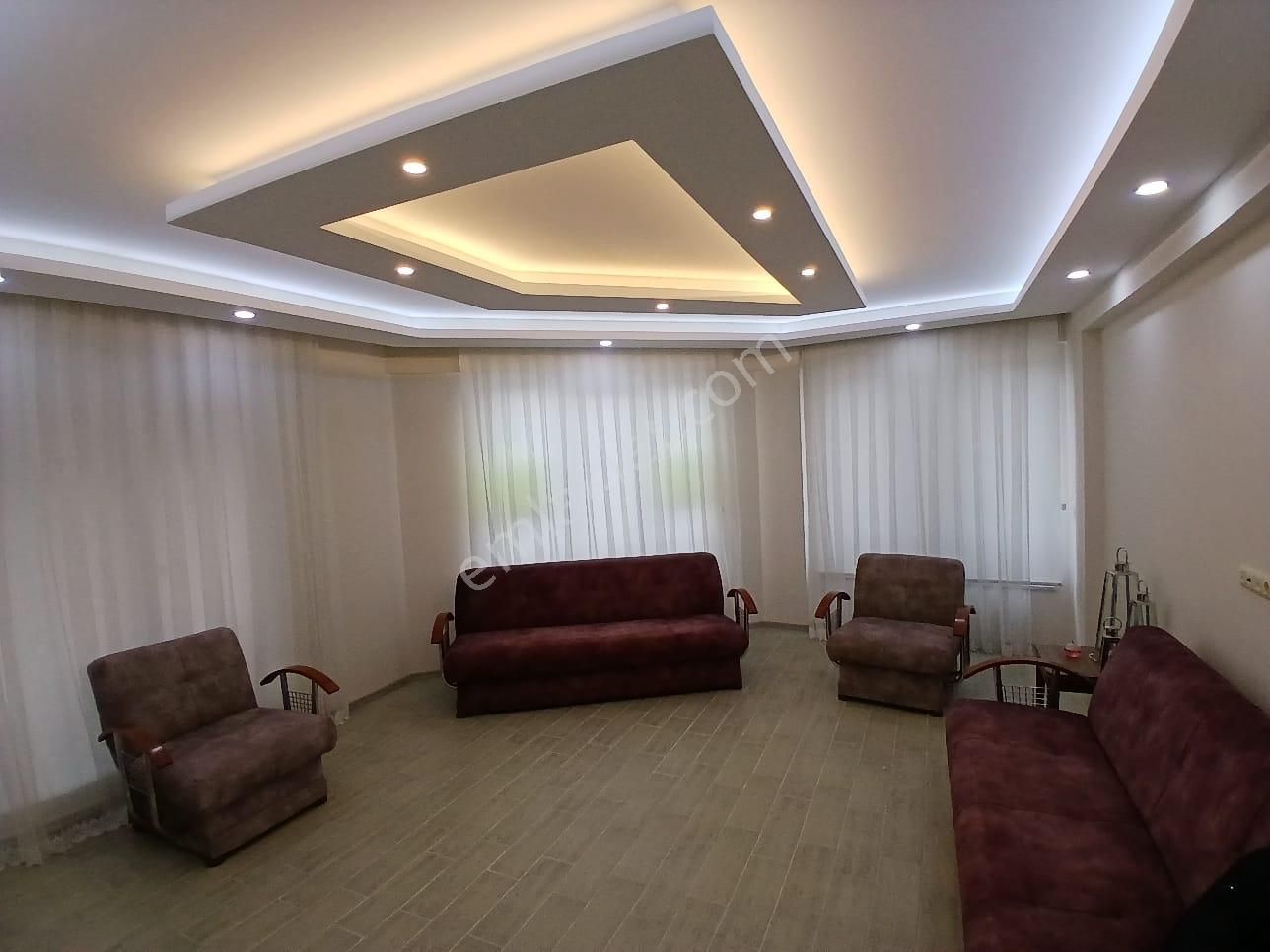 Akçay Emlak'tan Akşehir Çarşı Merkezde Eşyalı Jakuzili Özel Tasarım Kiralık Sıfır 2+1 Daire - Görsel 9