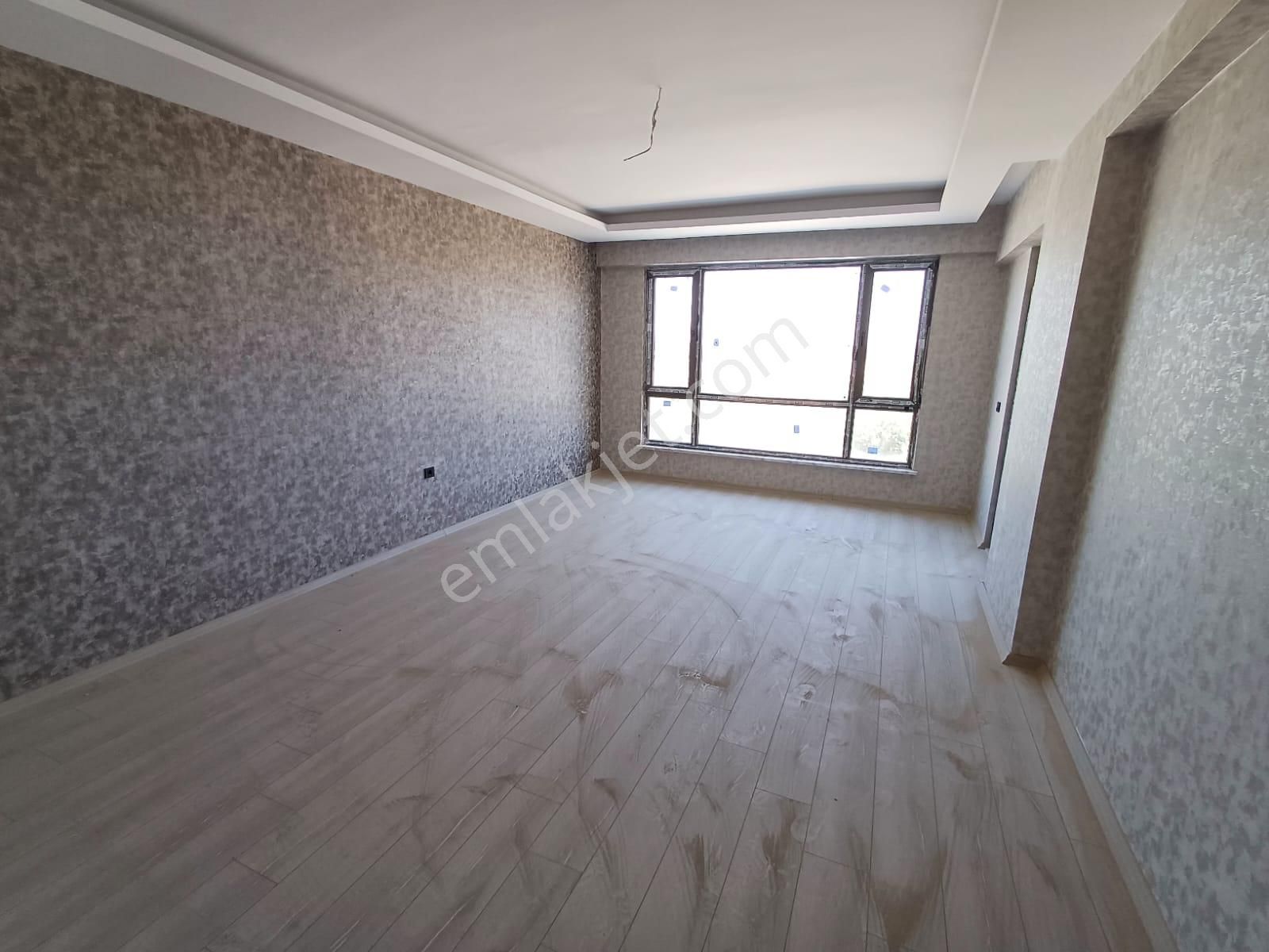 Emrah Çiftci'den Meram Yenişehir Mah. Gazze Cad.yanı Satılık 3+1 Arakat Ultra Lüks Daire - Görsel 3