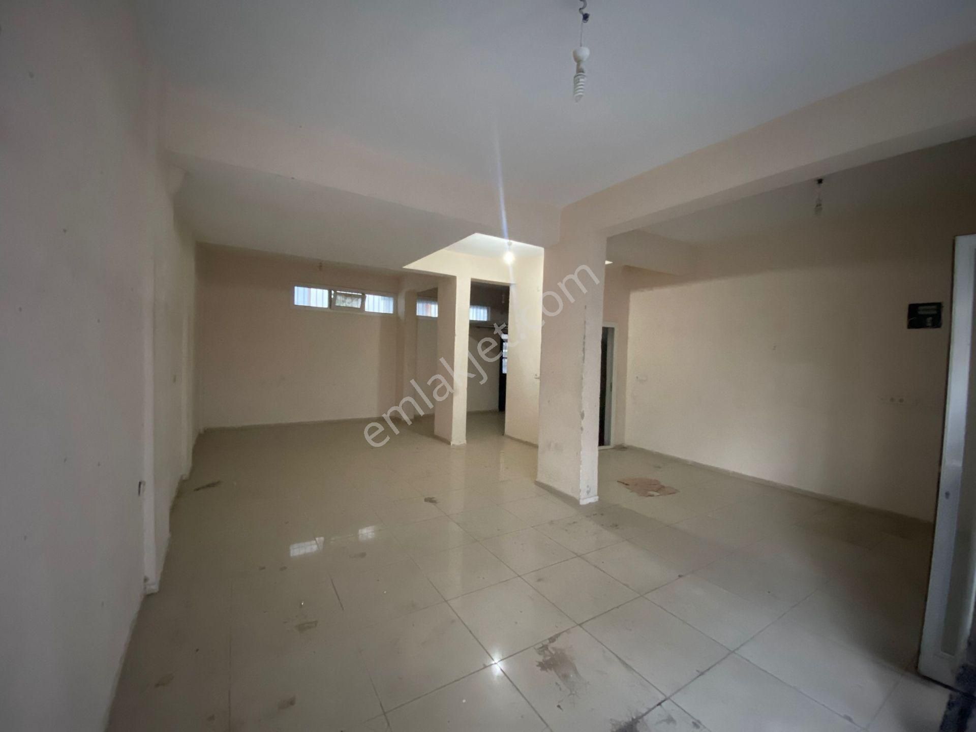 Acill Buca Atatürk Mah.de Hoca Ahmet Yesevi Caddesi Dibinde 140m2 Kullanım Alanlı Satılık Dükkan - Görsel 3