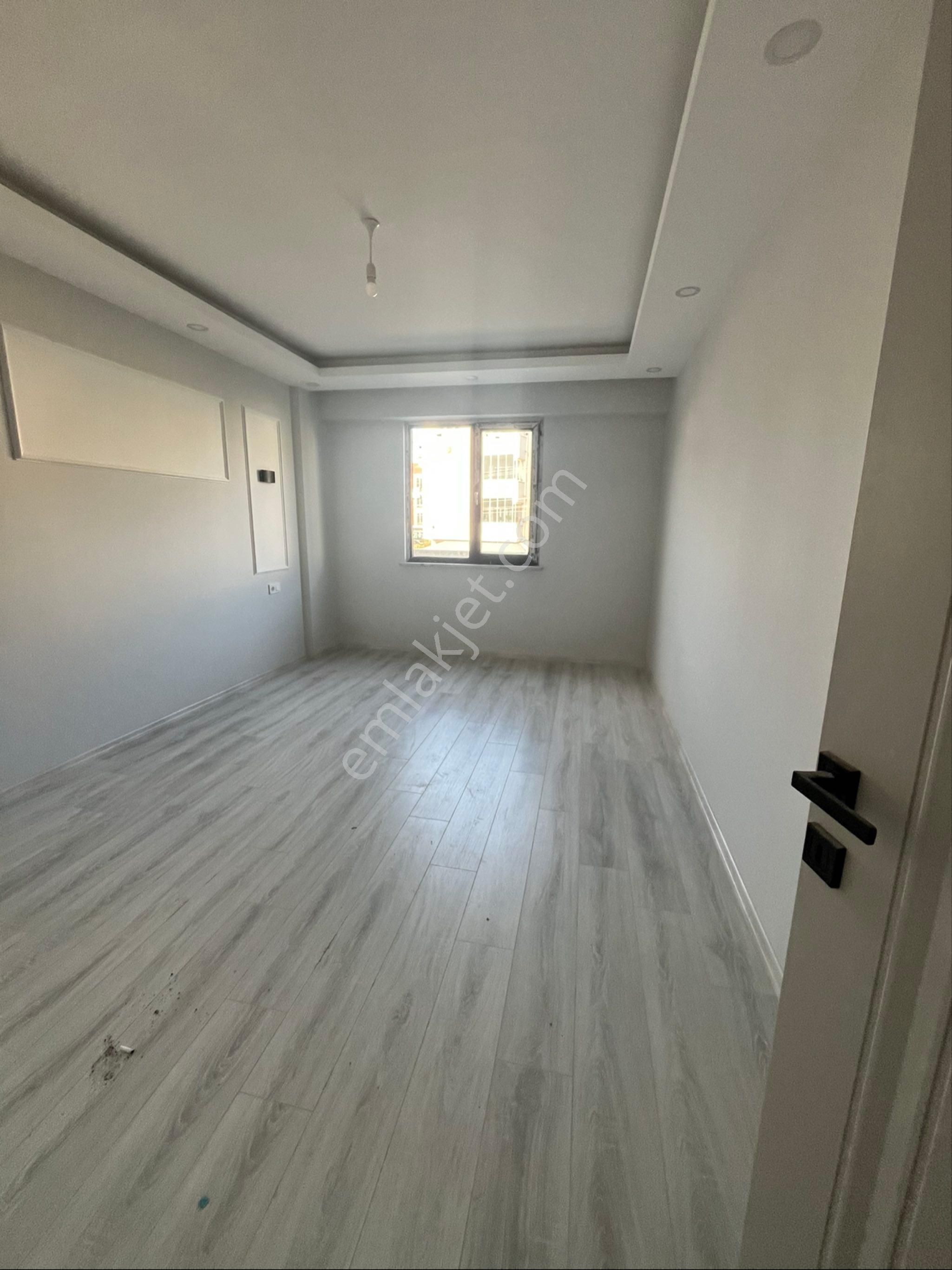 Vatan Mahalle Teraslı 2+1 Daire Lüks - Görsel 8