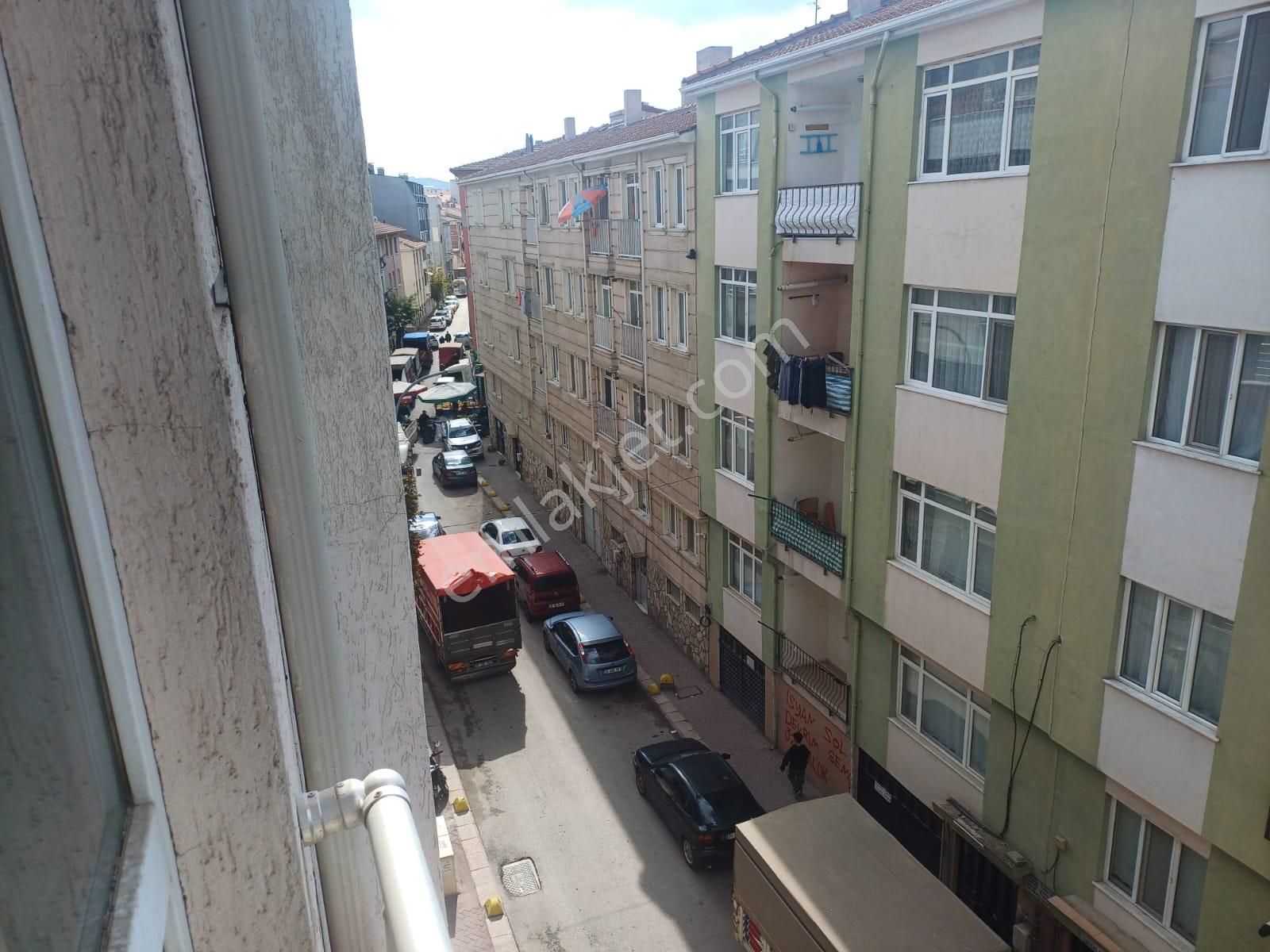 Nil Emlak Gayrimenkul Danışmanlığından Bahçelievlerde 50 M2 1+1 - Görsel 4