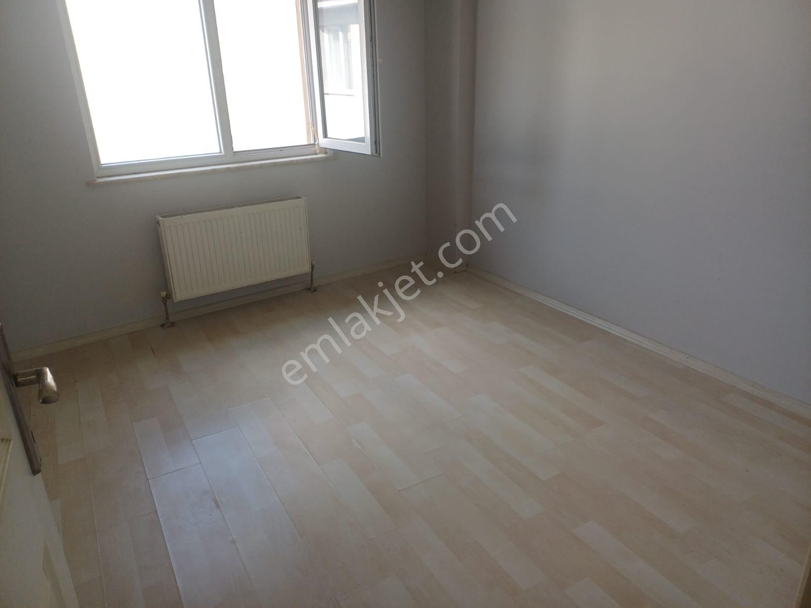 Nil Emlak Gayrimenkul Danışmanlığından Bahçelievlerde 50 M2 1+1 - Görsel 6