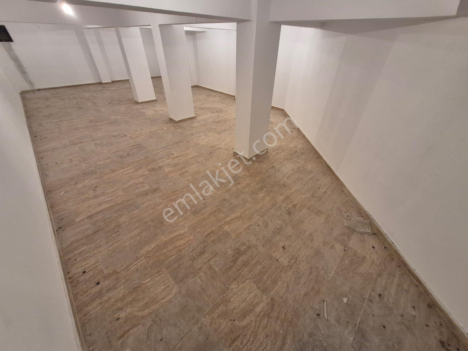 Poyraz Gayrimenkul'den Burhaniye İskele'de Komple Yatırımlık Bina - Görsel 33