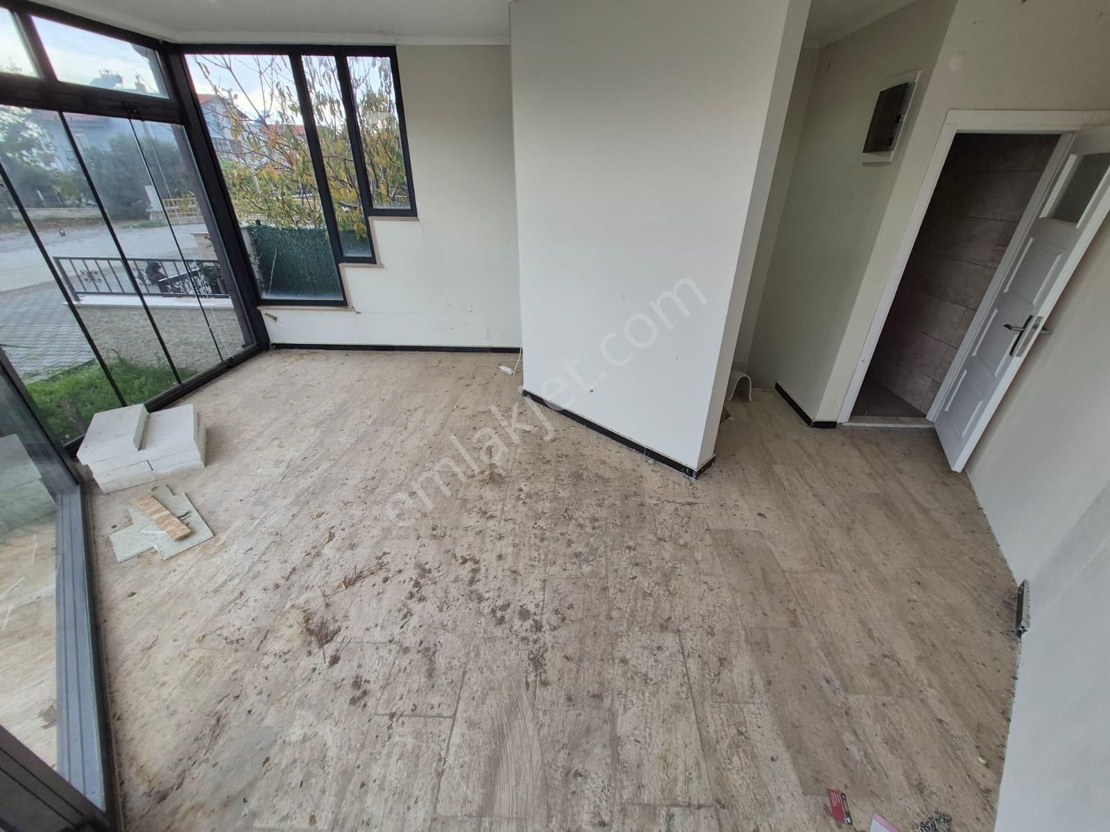 Poyraz Gayrimenkul'den Burhaniye İskele'de Komple Yatırımlık Bina - Görsel 39