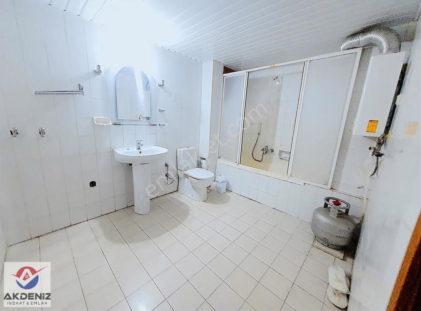 Eğitim Araştırma Hastahanesine Adım Mesafesinde Katta 3+1 - Görsel 11