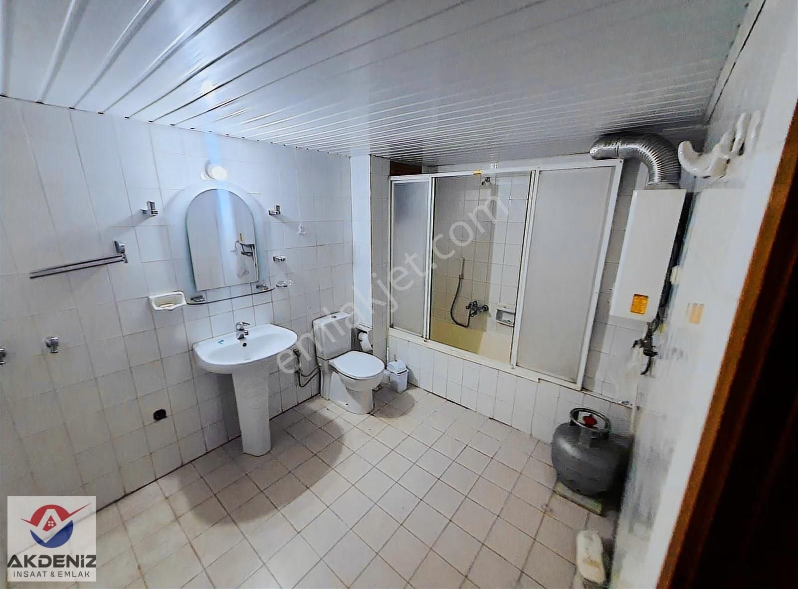 Eğitim Araştırma Hastahanesine Adım Mesafesinde Katta 3+1 - Görsel 12