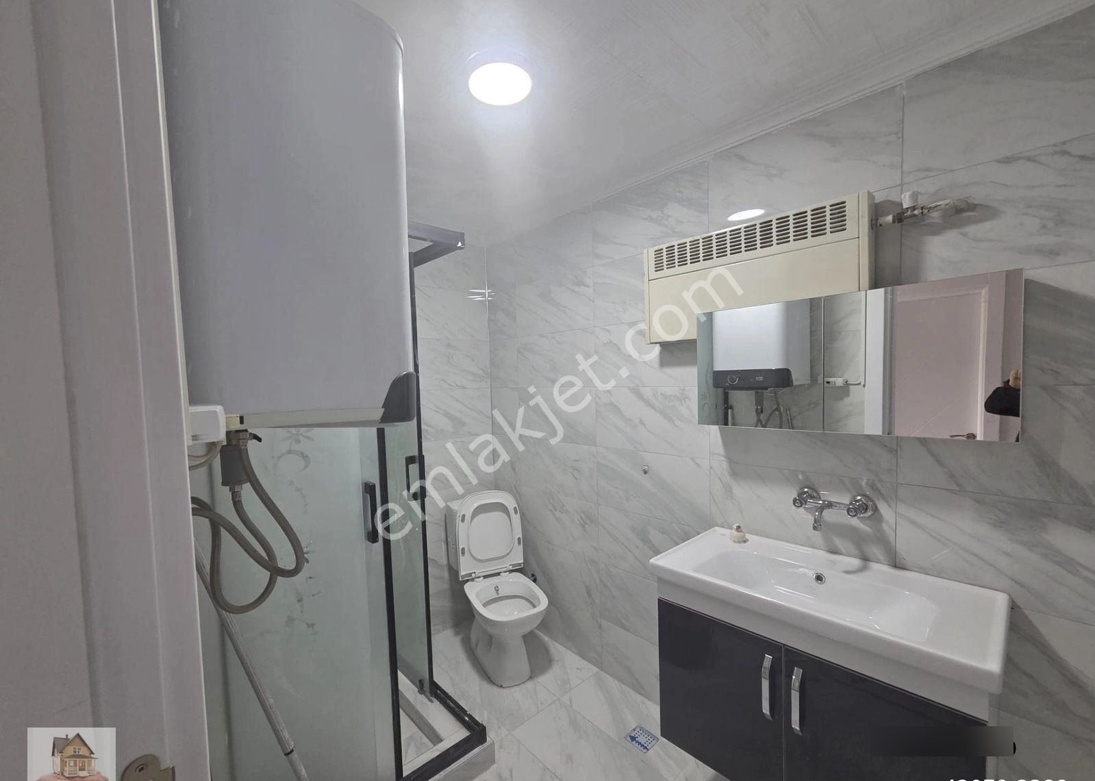 Bahçelievlerde Otoparklı Arakat 3+1 Satılık Daire - Görsel 15