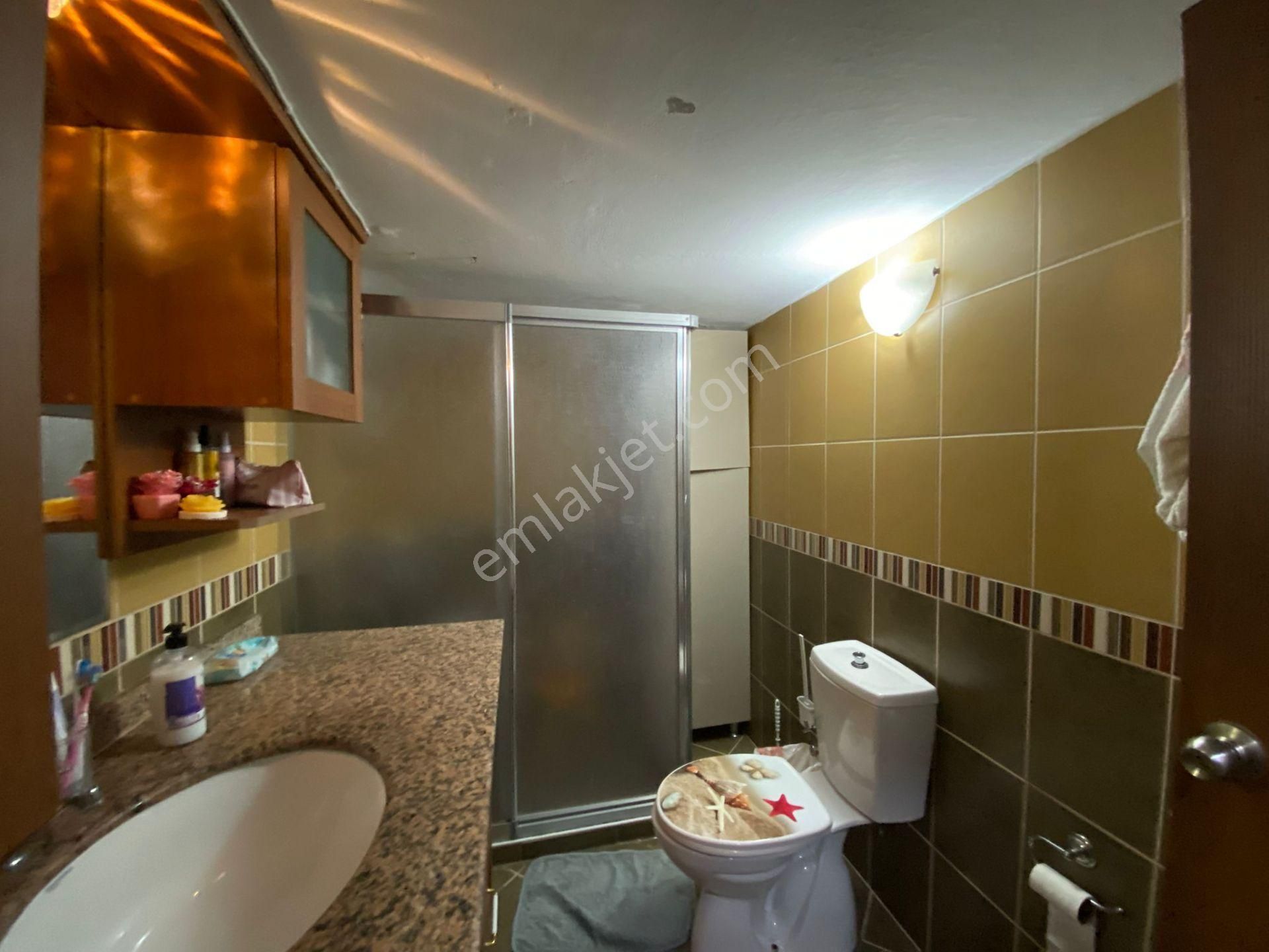 Parladan Hürriyet Mahallesinde Geniş Ve Müstakil 2+1 Daire - Görsel 16