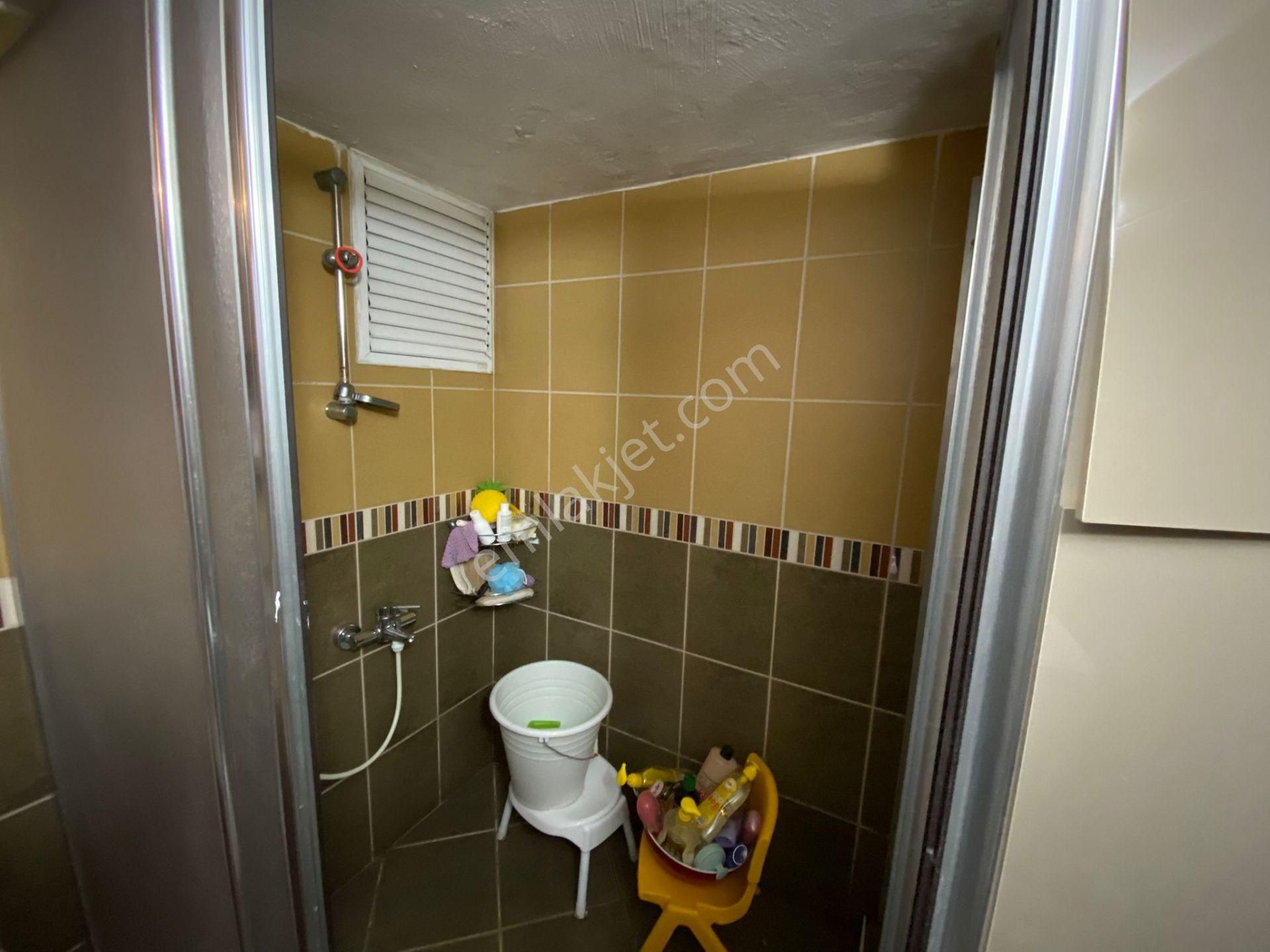 Parladan Hürriyet Mahallesinde Geniş Ve Müstakil 2+1 Daire - Görsel 17