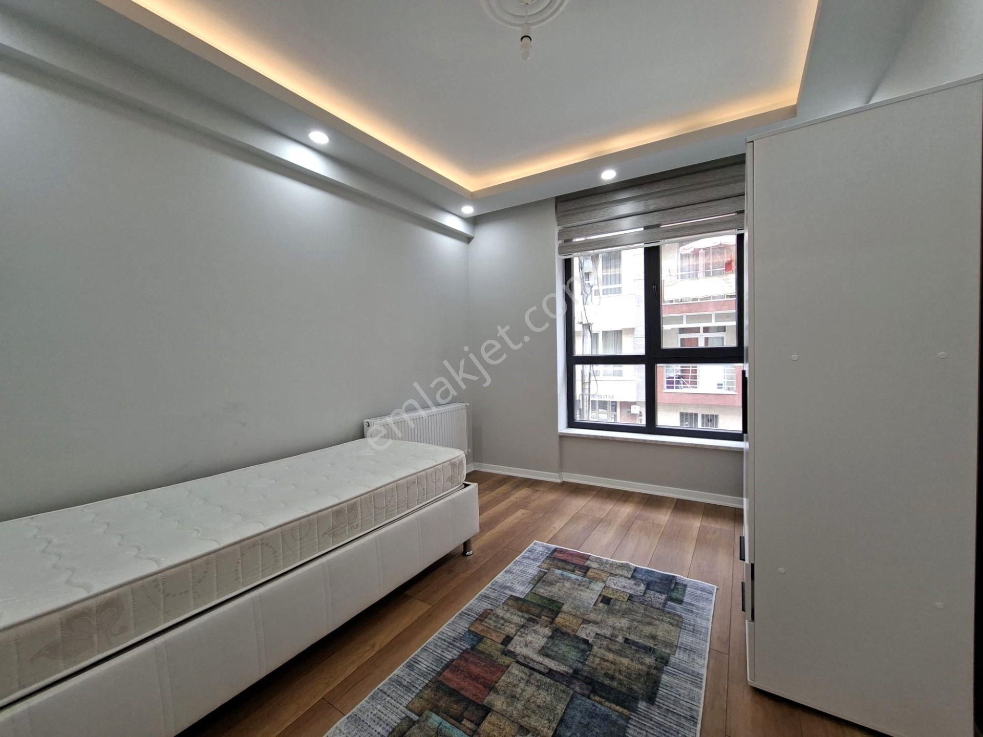 Recep Ümit Emlak'tan Fatih Mahallesinde Derman Caddesi Yakınında Kiralık 1+1 [eşyalı] Ferah Daire - Görsel 15