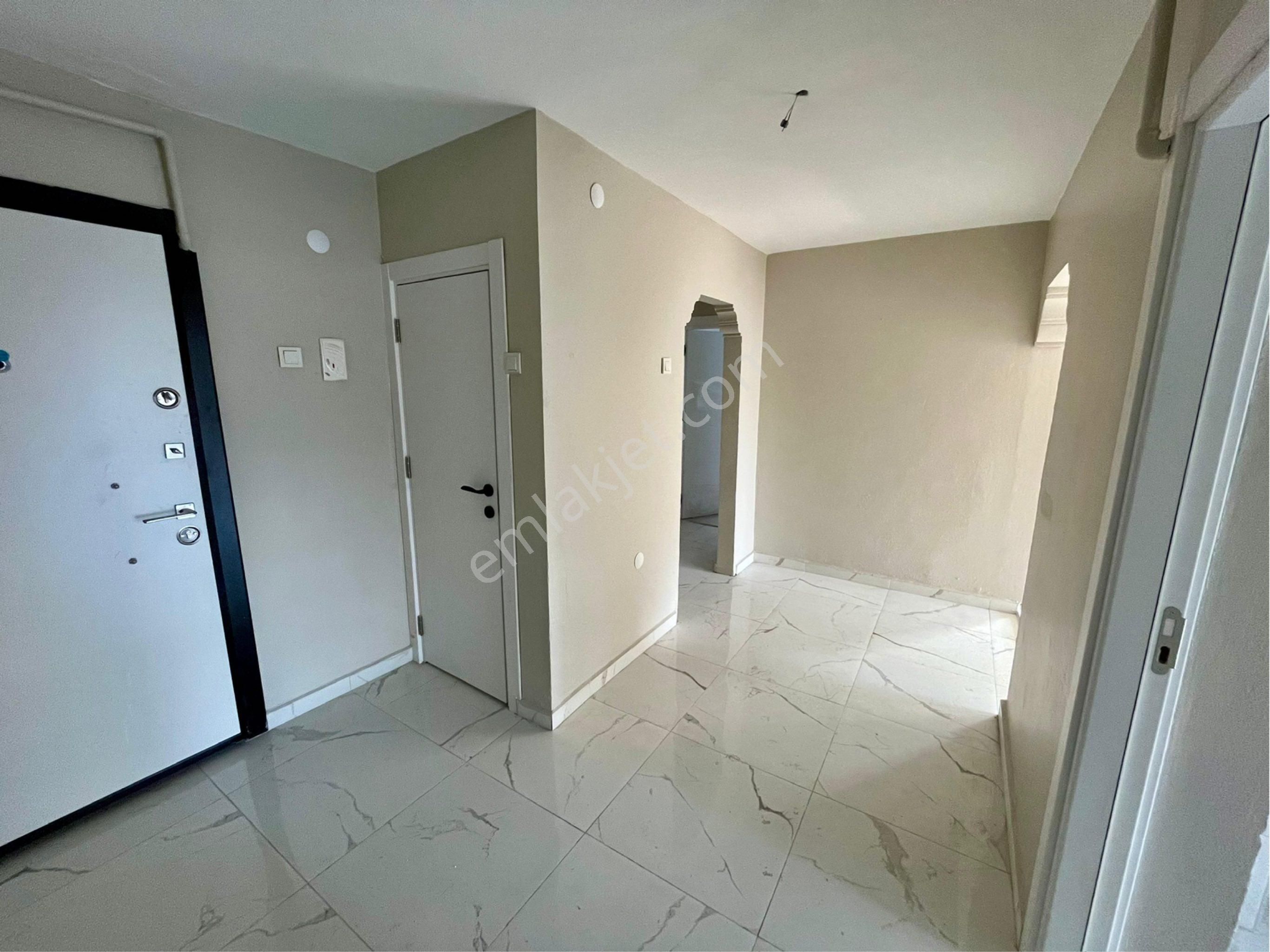 Turyap’tan Okullar Bölgesi 2+1 100 M2 Full Tadilatlı Daire - Görsel 12