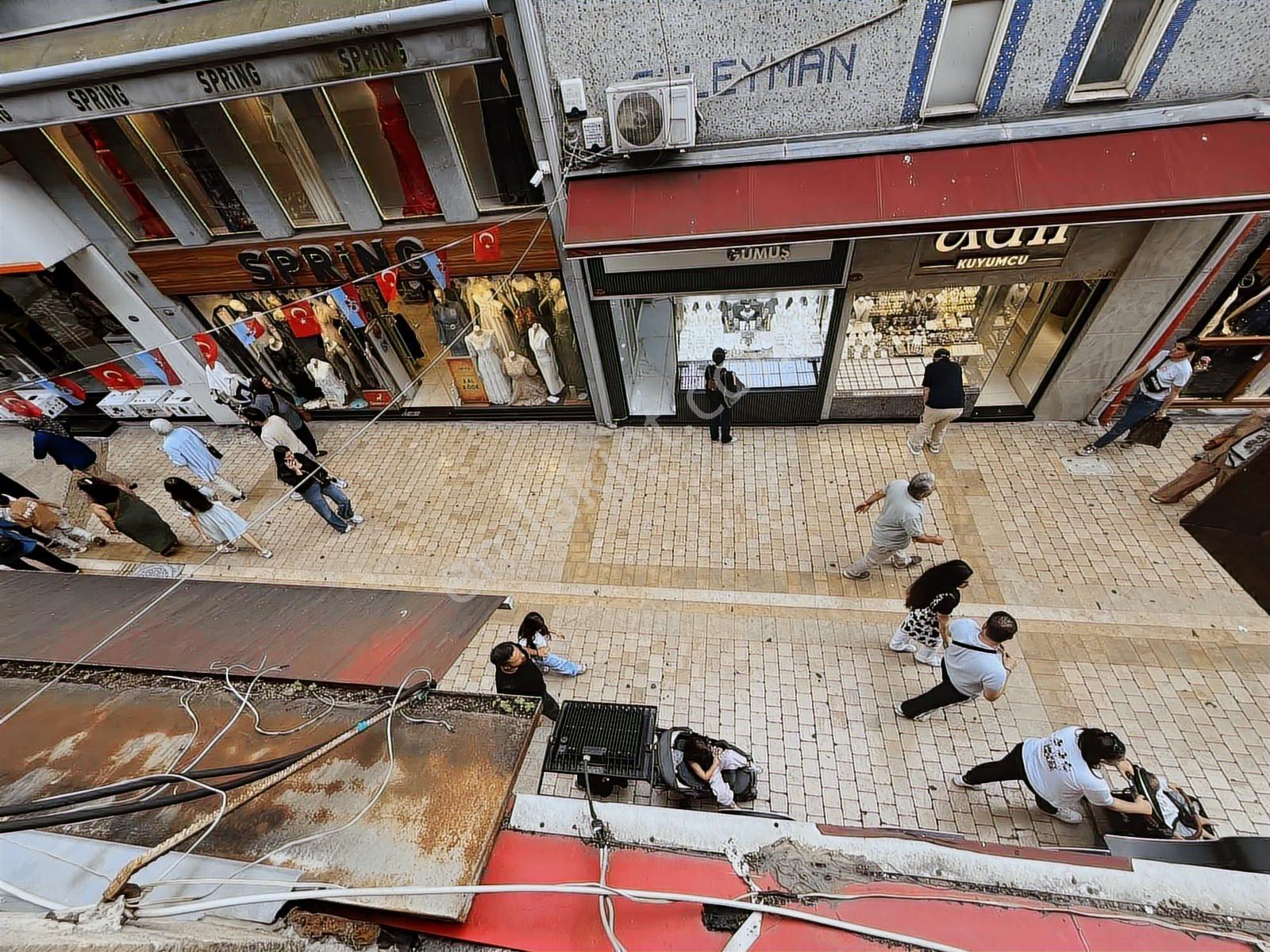 Riva Gymdn Kunduracılarda En Yoğun Lokasyonda 400 M2 İş Yeri - Görsel 5