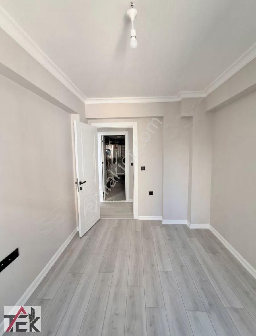 Osman Gazide 2 Katlı Müstakil Bina 3+1 Satılık - Görsel 15