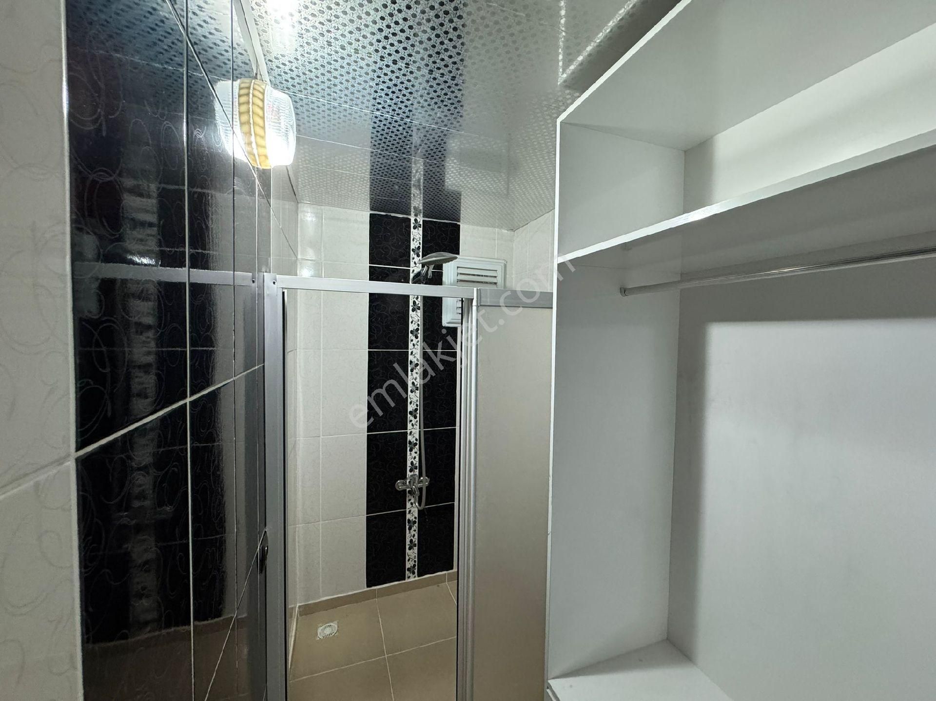 Cennet Gyo'dan Satılık Geniş 4+1 Daire - Görsel 12