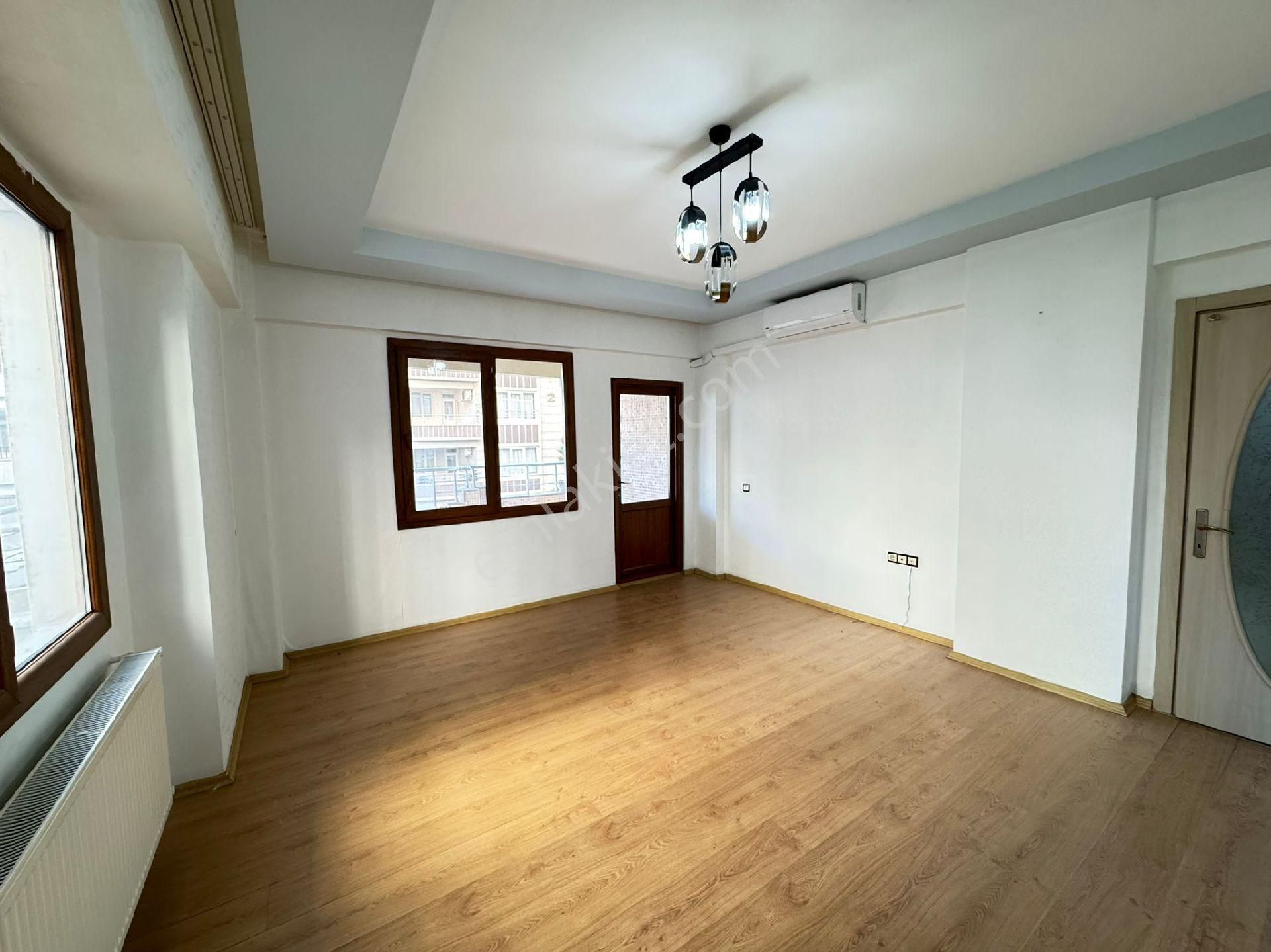 Cennet Gyo'dan Satılık Geniş 4+1 Daire - Görsel 25