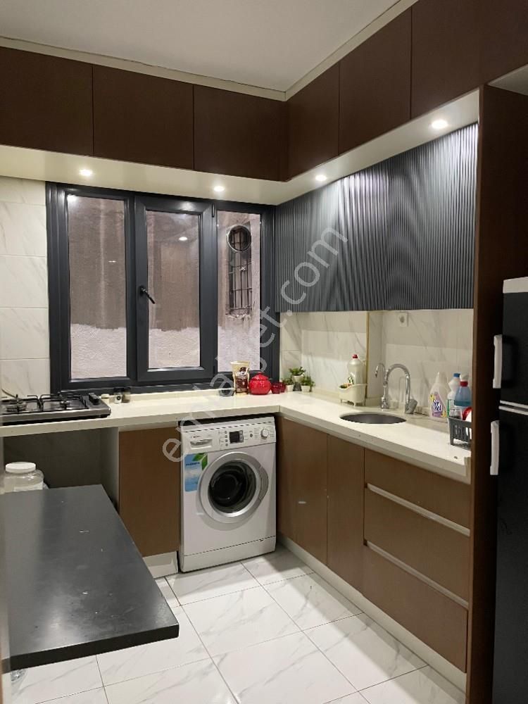 Millet Caddesi Satılık 2+1 100 M2 Bakımlı Full Eşyalı Daire - Görsel 2