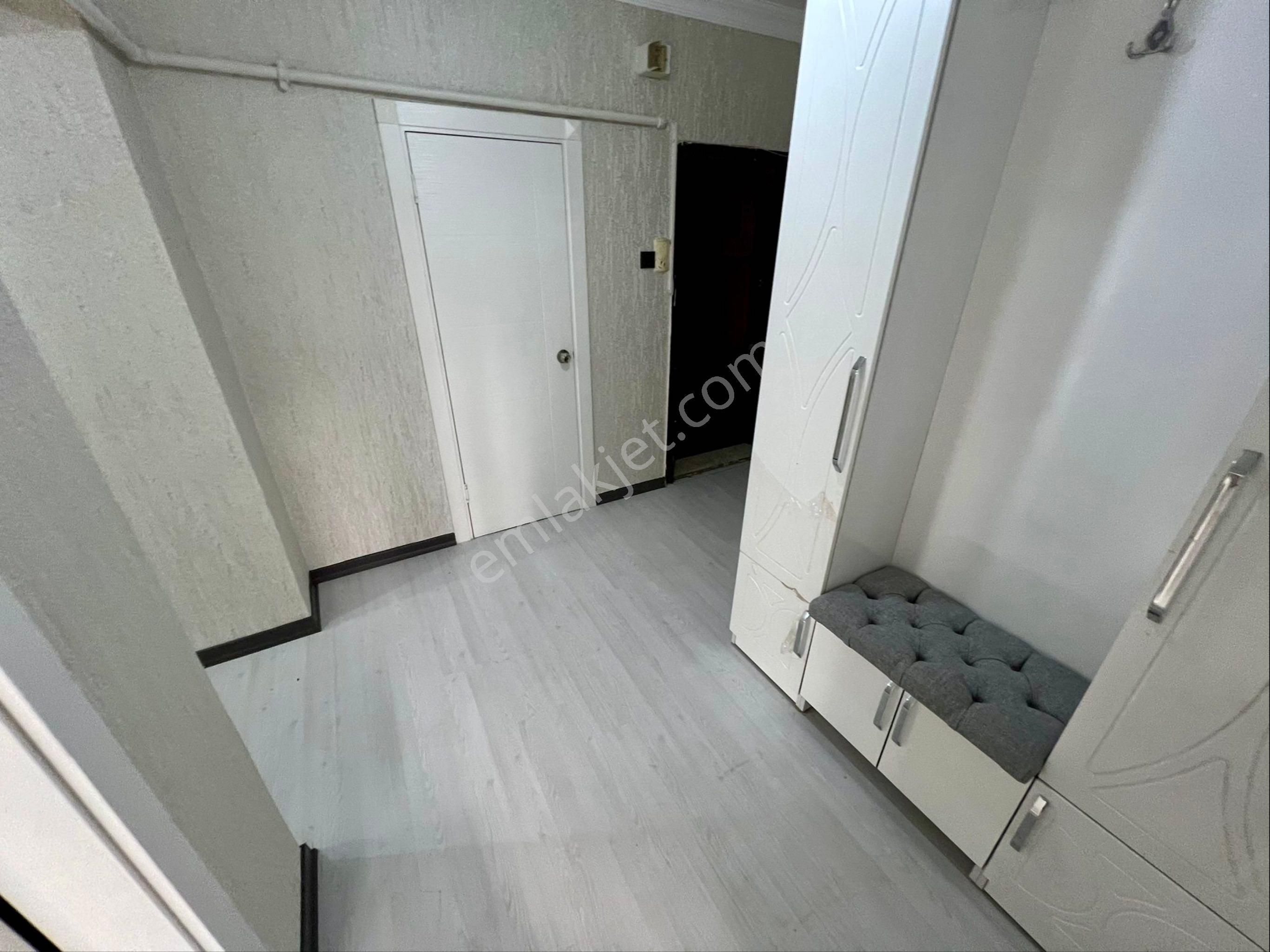 Sanatoryum Cadde Yanı Ara Katta Full Yapılı Masrafsız 3+1 - Görsel 11