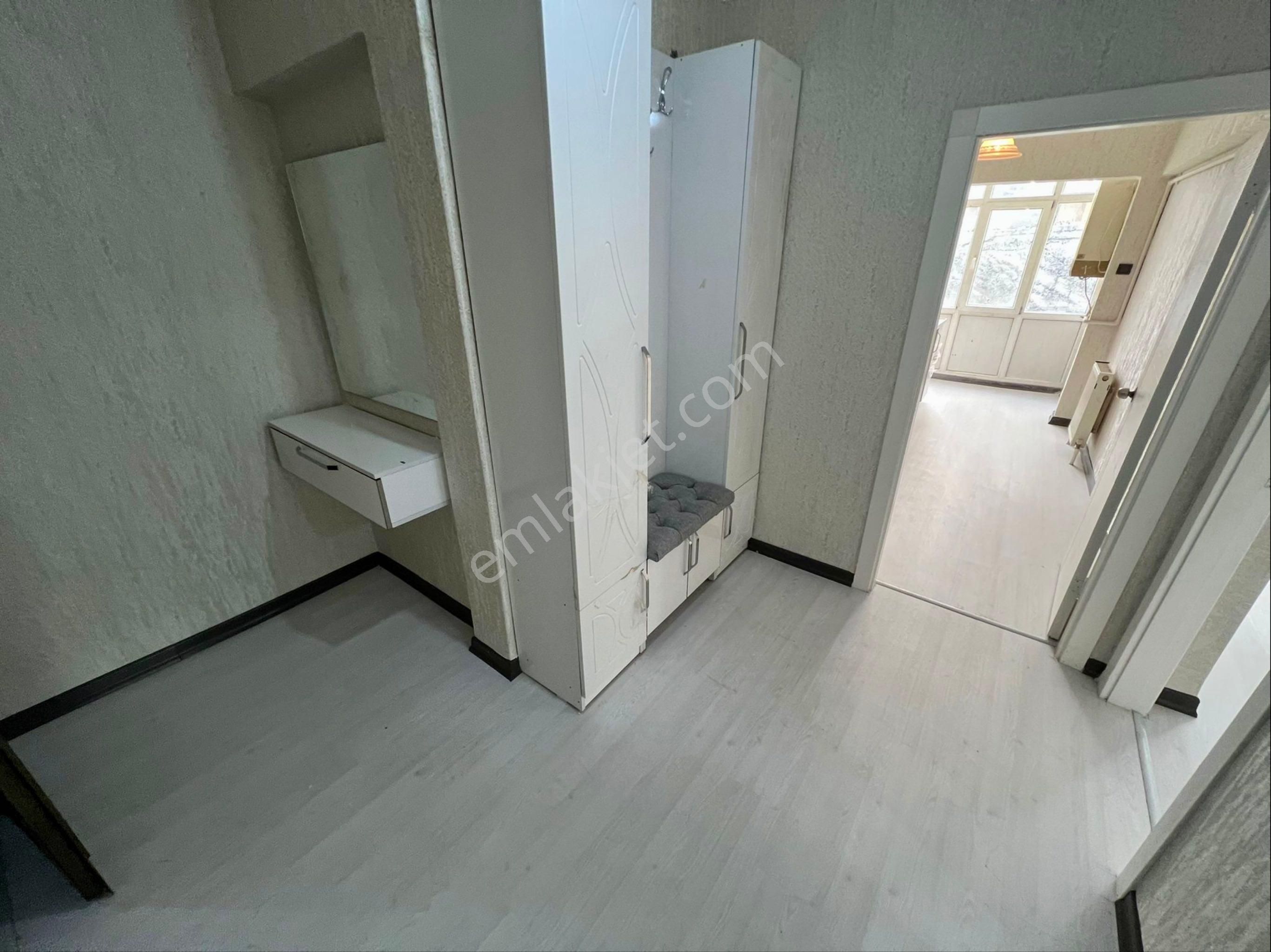 Sanatoryum Cadde Yanı Ara Katta Full Yapılı Masrafsız 3+1 - Görsel 16