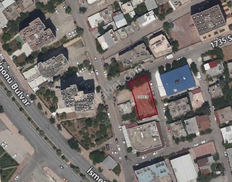 Ergünden Hürriyette Mükemmel Konumda Fırsat Satılık 474 M2 Arsa