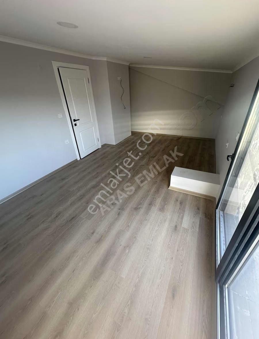Aras'dan Çalıcada Havuzlu Site İçinde 2+1 Daire - Görsel 16