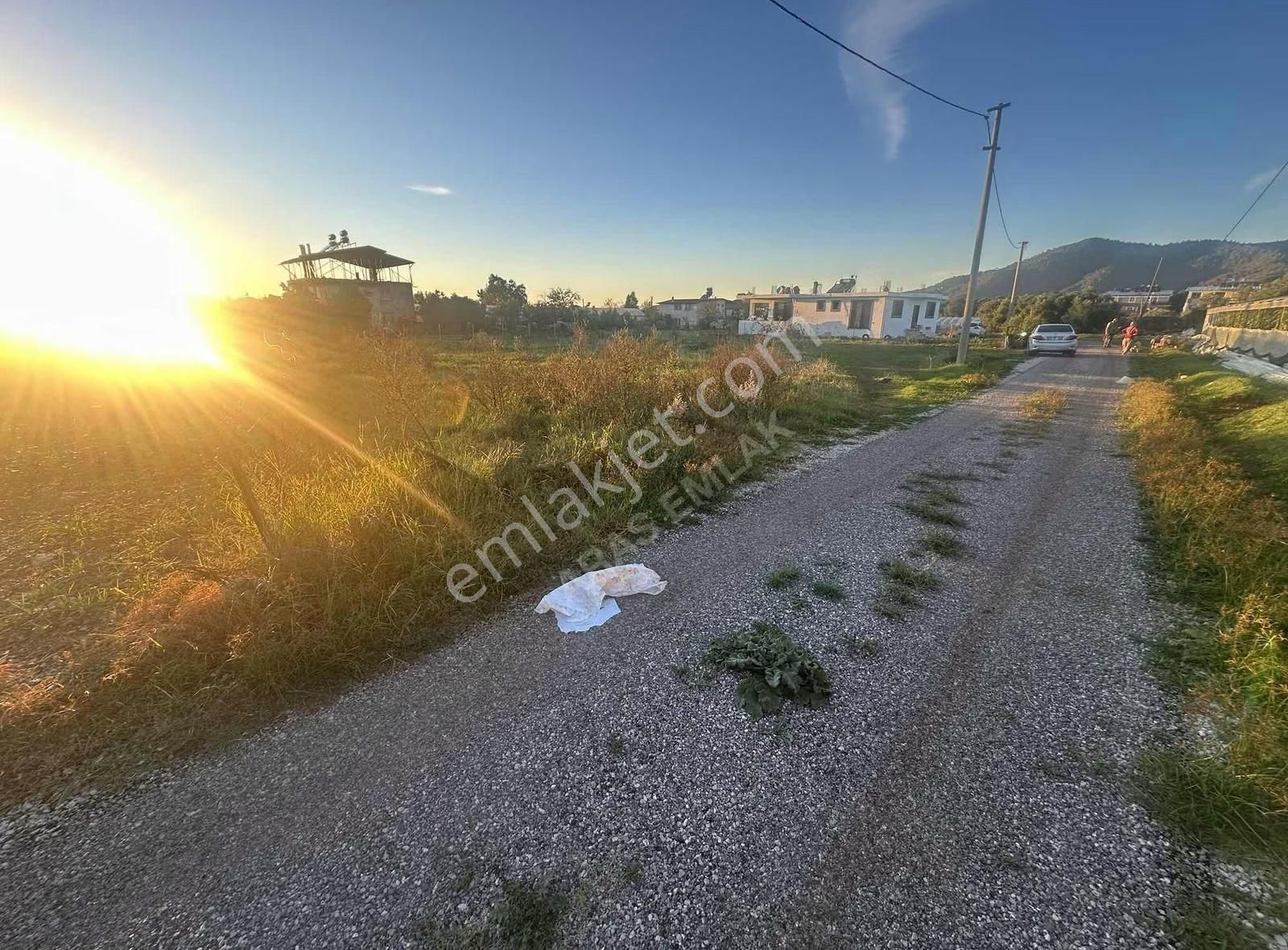 Çamköy'de Acil Satılık 400 M2 Tarla - Görsel 7