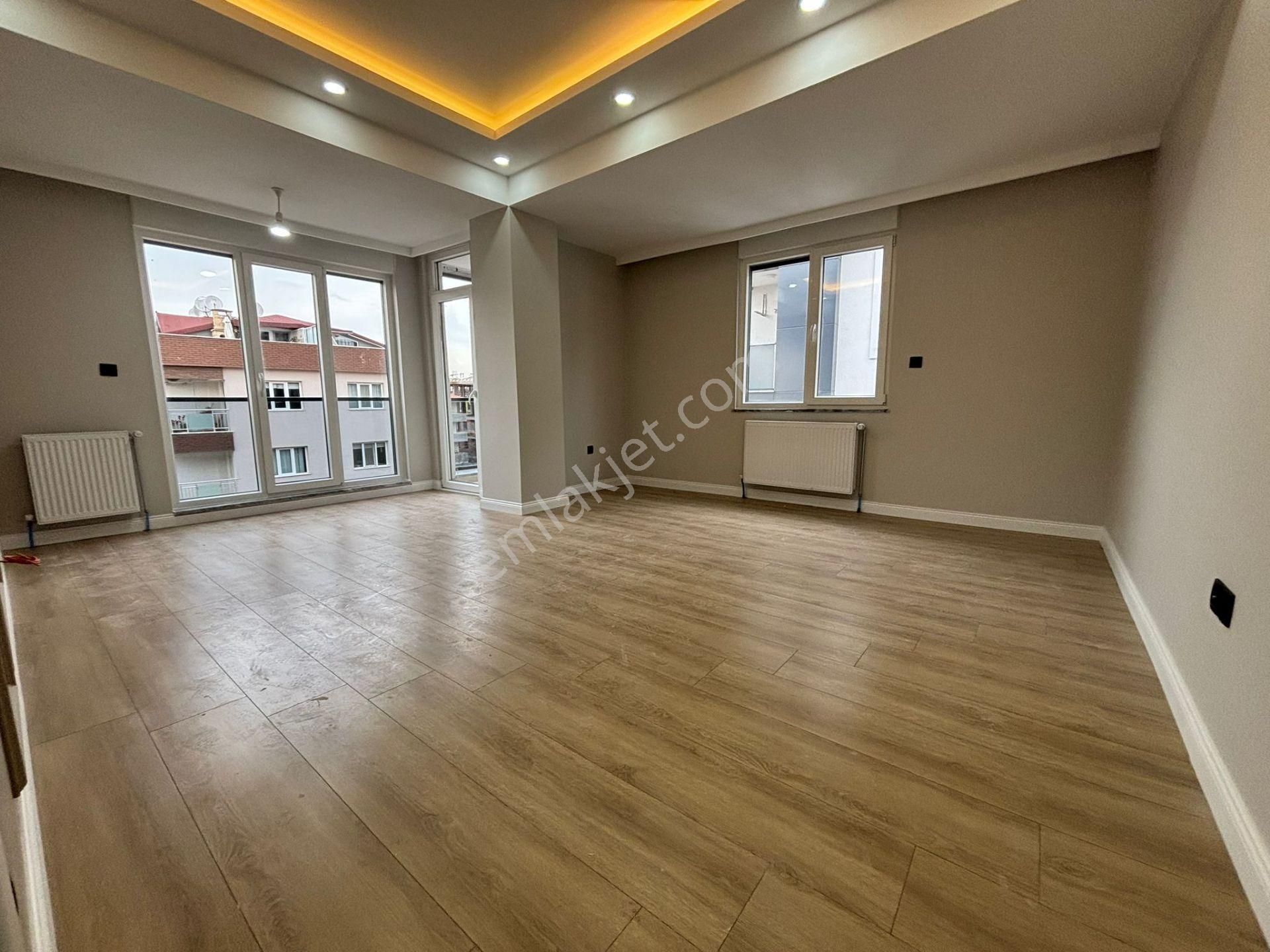 Kaçmaz'dan Altıntepe De Deniz Manzaralı Ön Cephe 3+1 Dubleks - Görsel 34