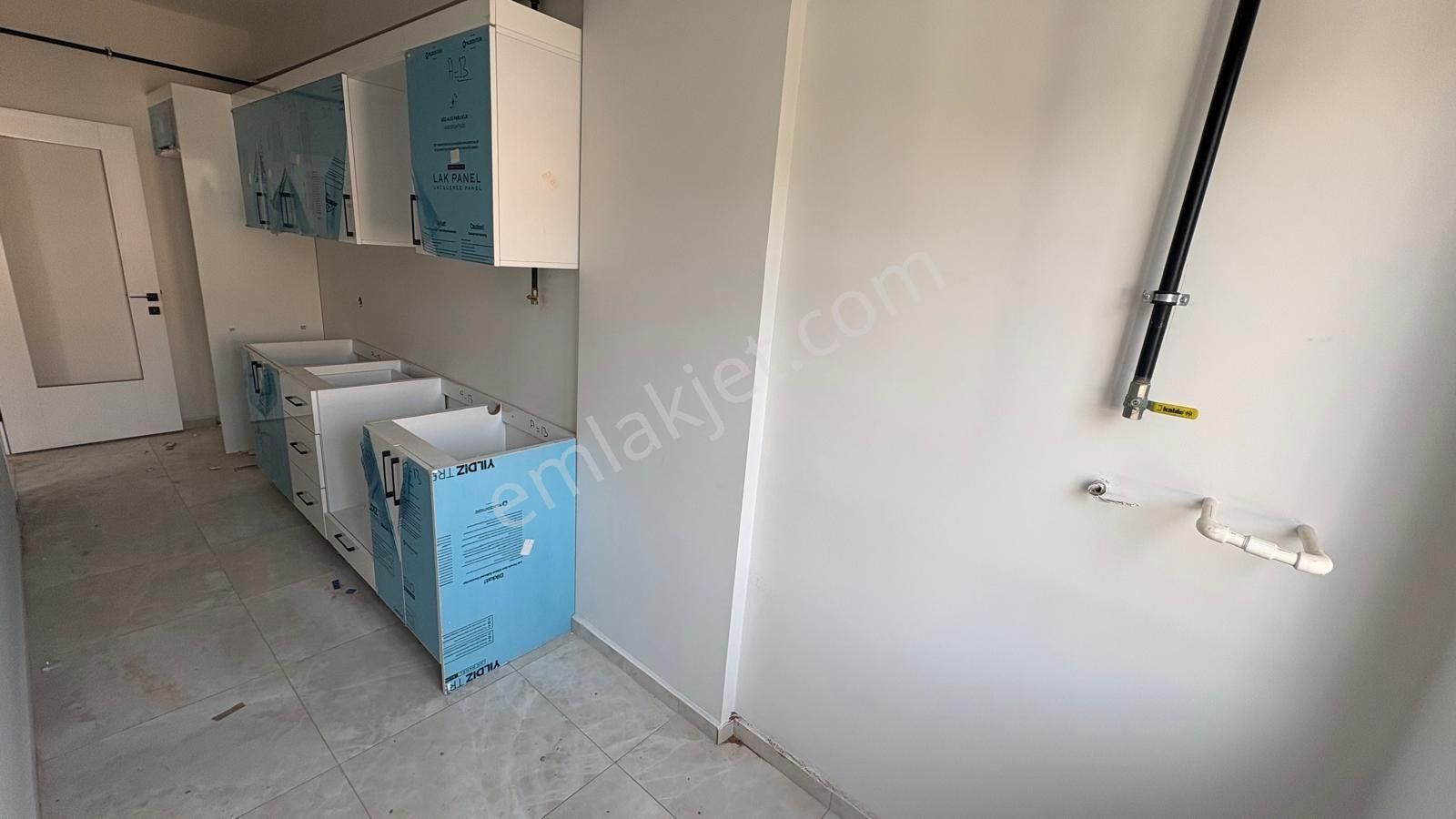 _ala_küçükyalı Merkez'de Sıfır Geniş Ön Köşe 3+1 Daire - Görsel 28