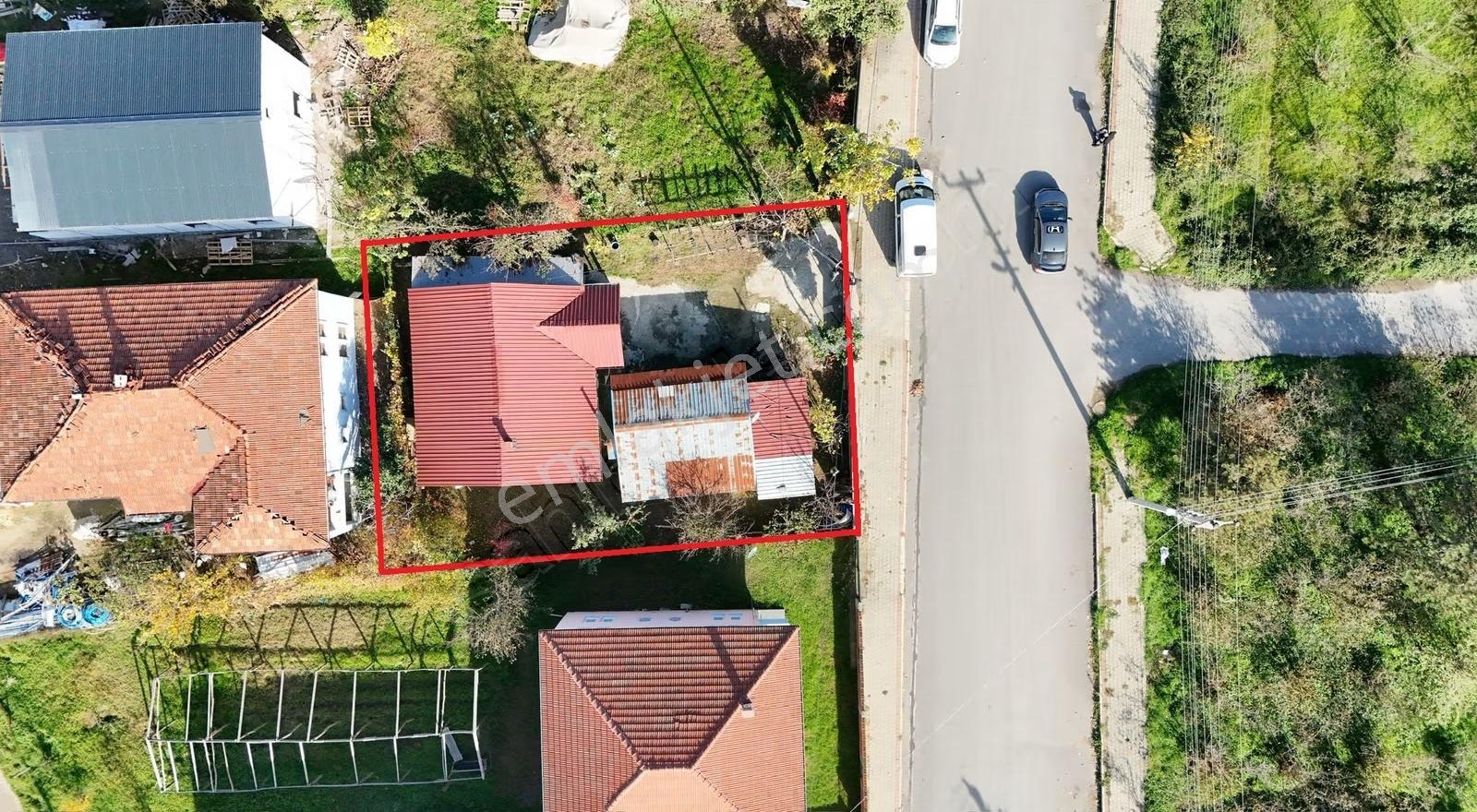 Şehrin Karmaşasından Uzak Bahçeli Müstakil 2 Ev - Görsel 2