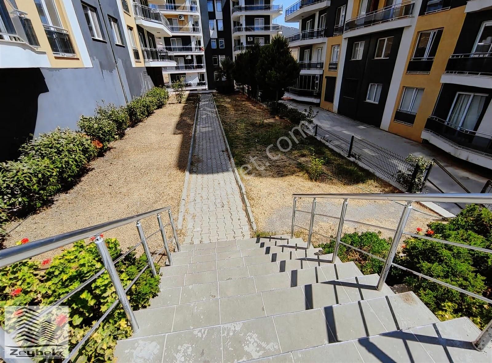 Menemen Kent2 İstiklalde Yüzme Havuzlu Site'de 3+1 Satılık Daire - Görsel 3