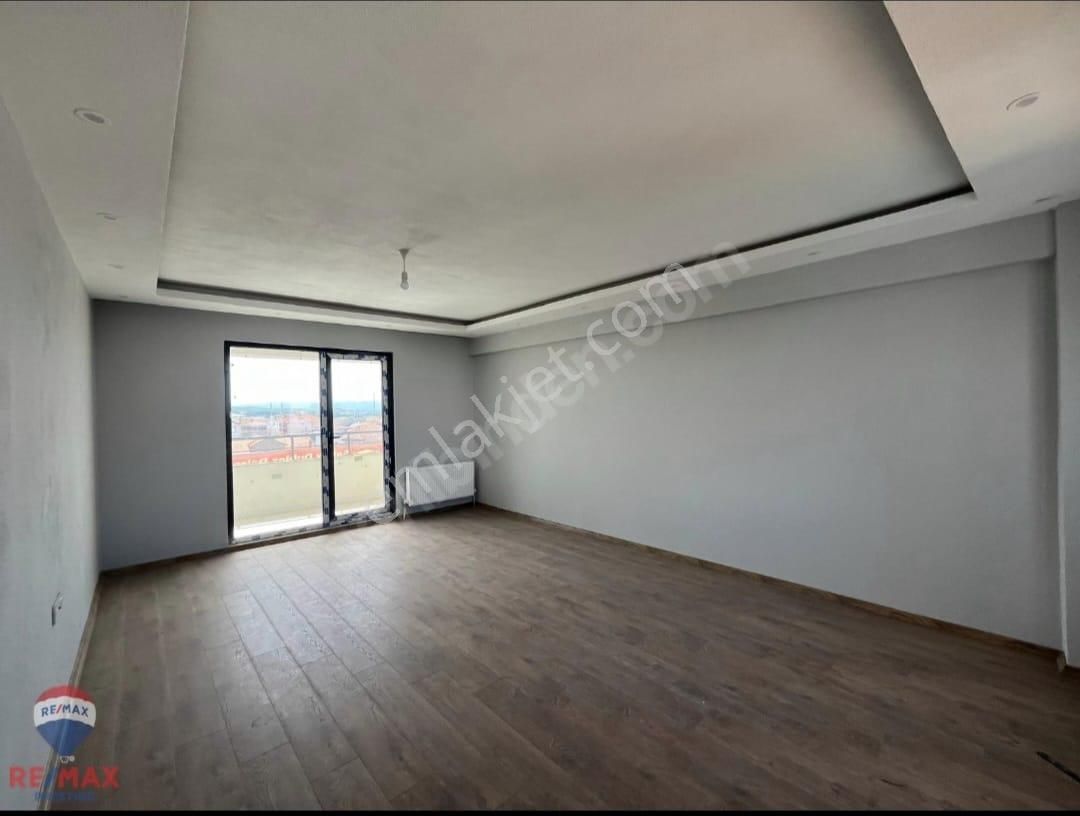 Emsalsiz Genişlikte, Kapanmaz Şehir & Doğa Manzaralı, Asansörlü Ferah 3+1! - Görsel 3