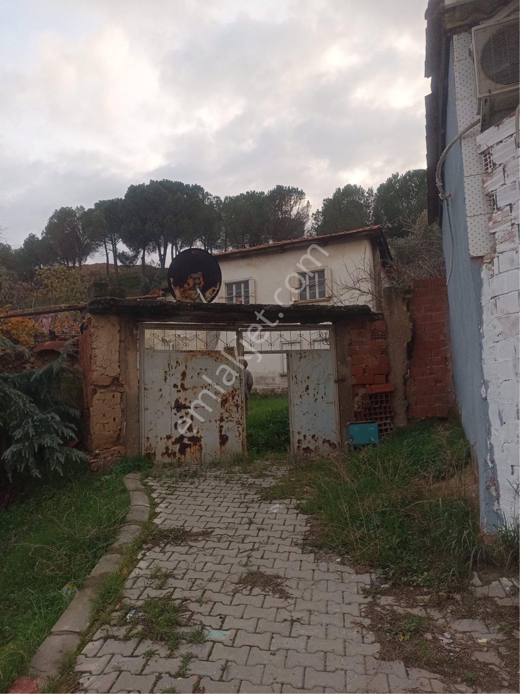 Emr Gayrimenkul Farkıyla Satılık Köy Evi - Görsel 2