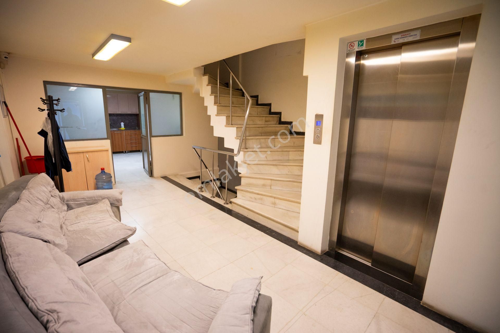 Suna Tabakçı'dan Şişli Osmanbey Kiralık 8 Katlı Ticari Bina - Görsel 9