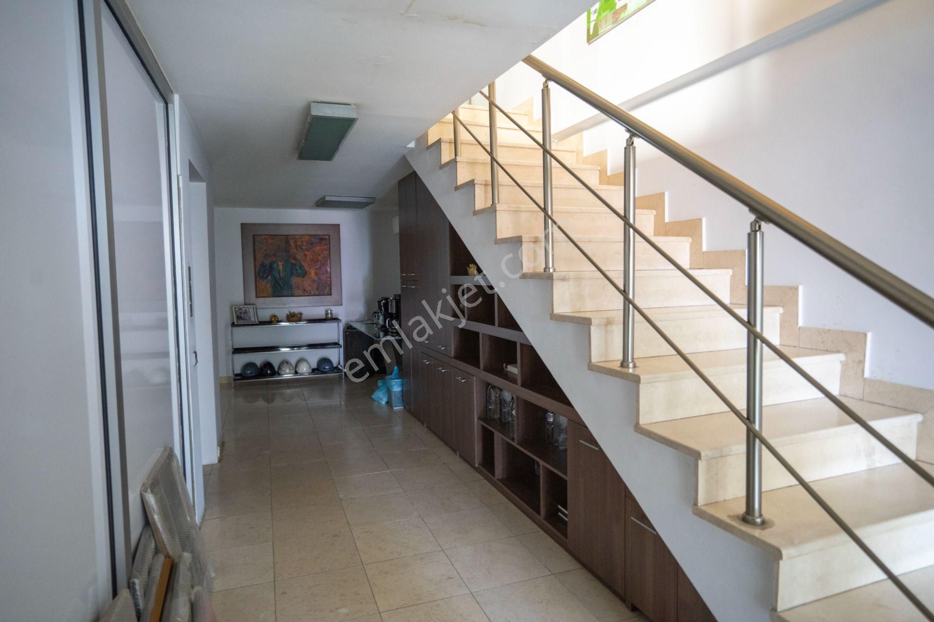 Suna Tabakçı'dan Şişli Osmanbey Kiralık 8 Katlı Ticari Bina - Görsel 22