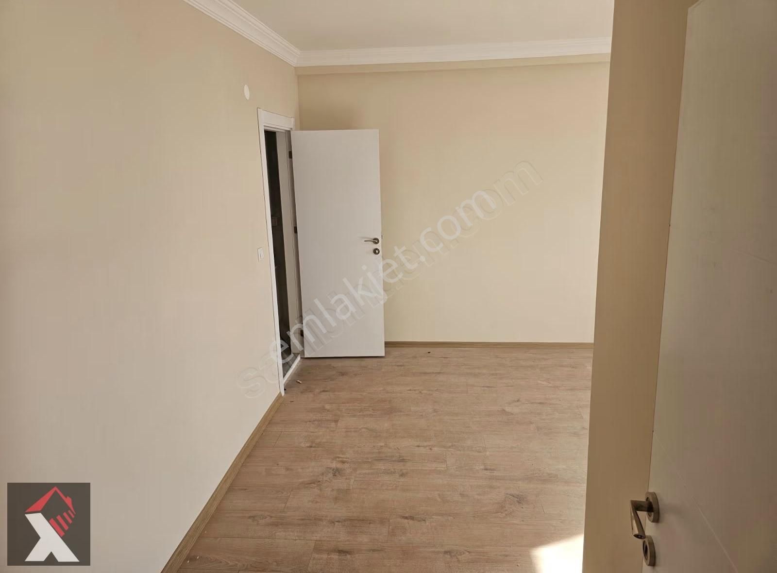 Deniz Manzaralı Cadde Üstü 3+1 - Görsel 4