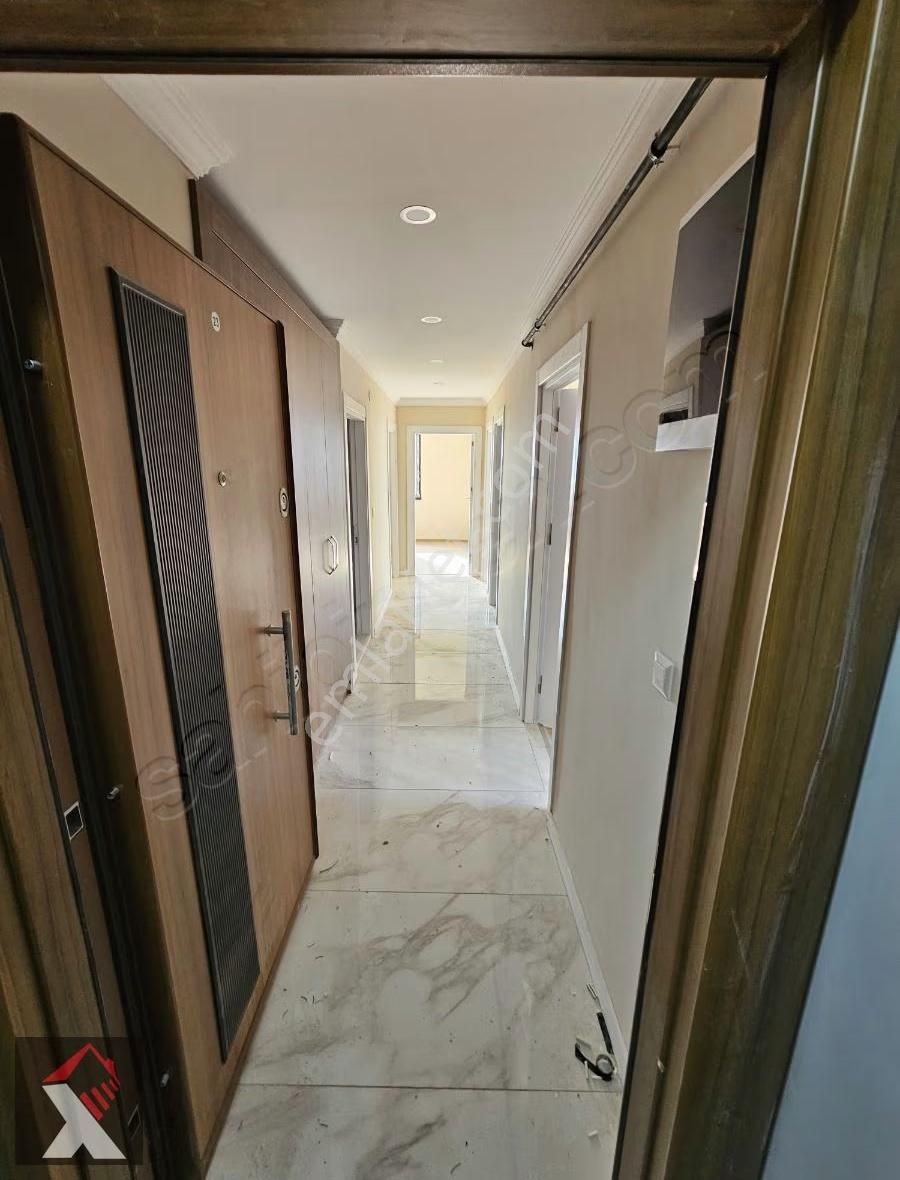 Deniz Manzaralı Cadde Üstü 3+1 - Görsel 2