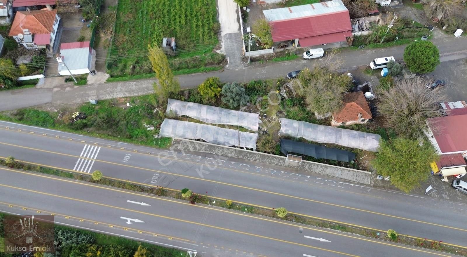 Okçular Mahallesinde Yatırımlık 923m2 Tarla - Görsel 4