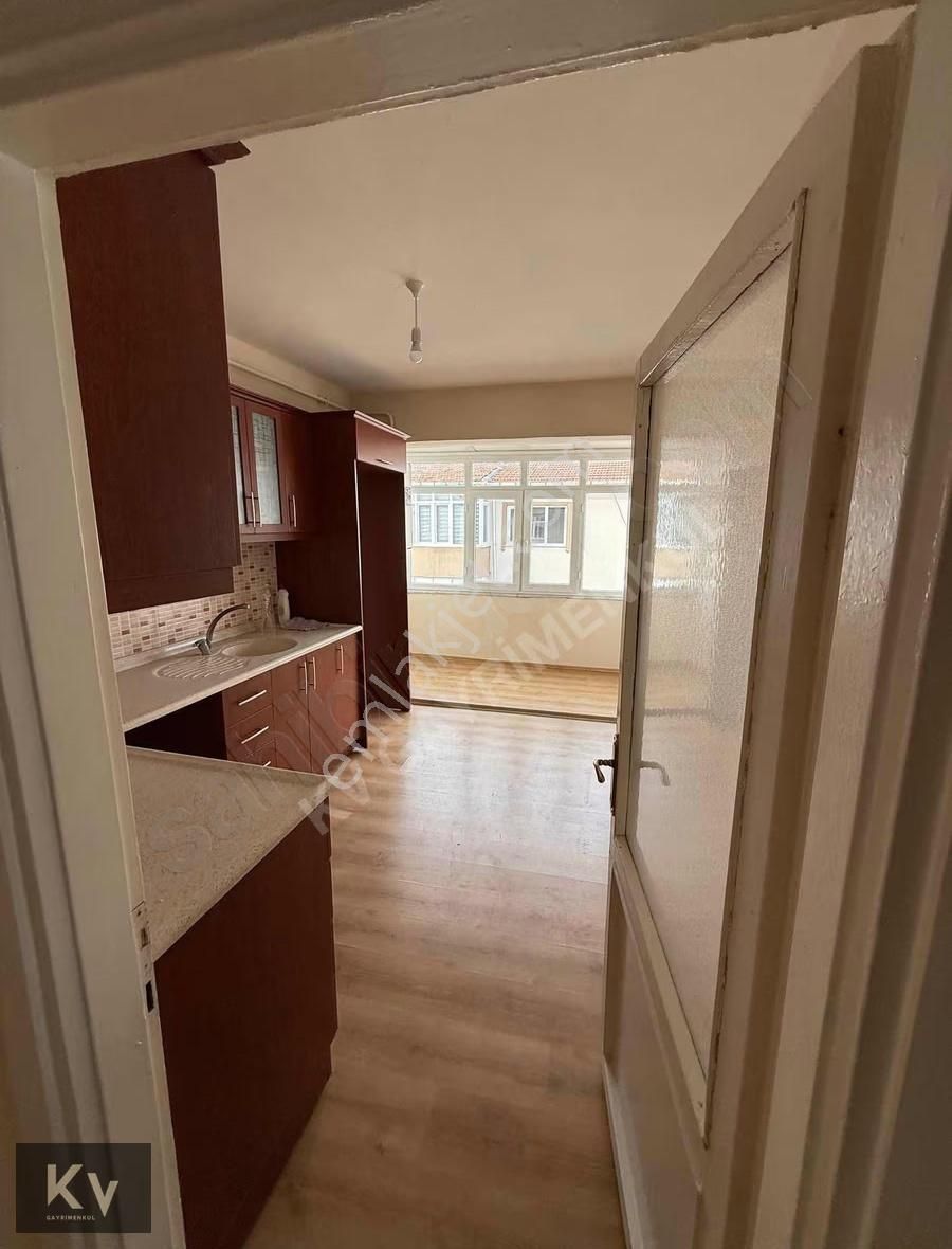 Kv Gayrimenkul'den Şeker Mahallesi'nde Kiralık Daire - Görsel 10