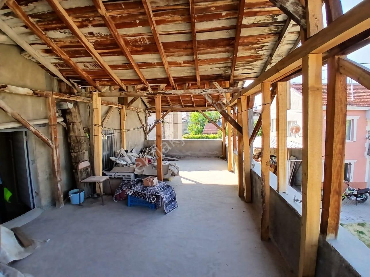 Akçay Emlak'tan Akşehir Nimetullah Nahçivani Ortaokulu Yanında Doğalgazlı Satılık Müstakil Ev - Görsel 33