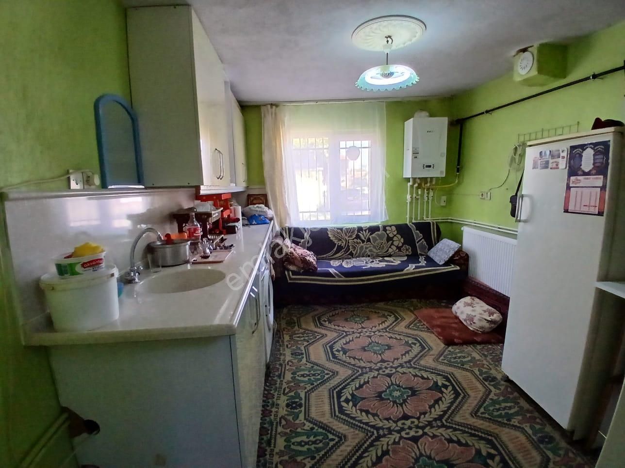 Akçay Emlak'tan Akşehir Nimetullah Nahçivani Ortaokulu Yanında Doğalgazlı Satılık Müstakil Ev - Görsel 12