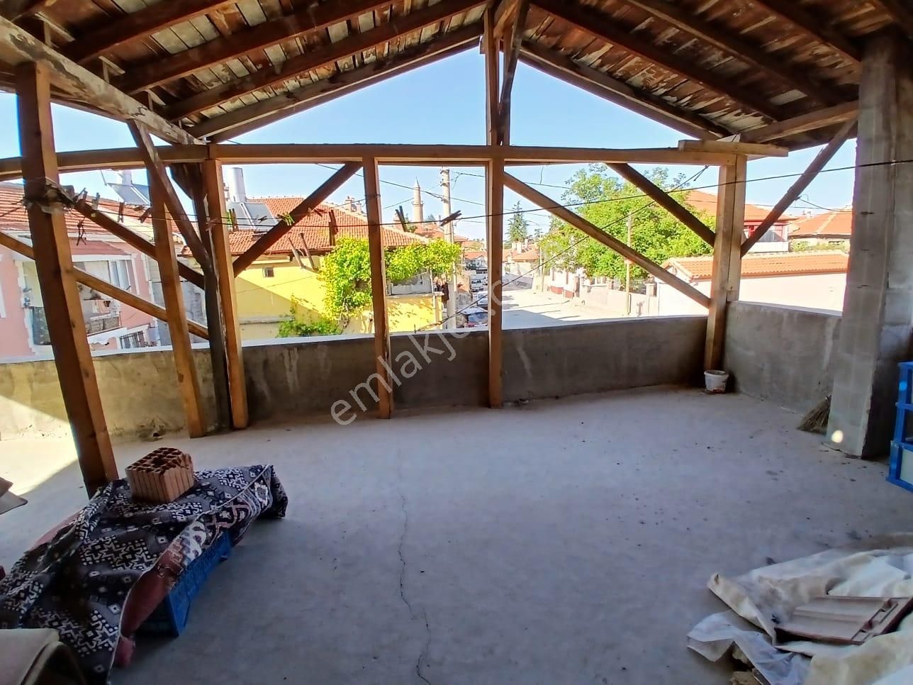 Akçay Emlak'tan Akşehir Nimetullah Nahçivani Ortaokulu Yanında Doğalgazlı Satılık Müstakil Ev - Görsel 34