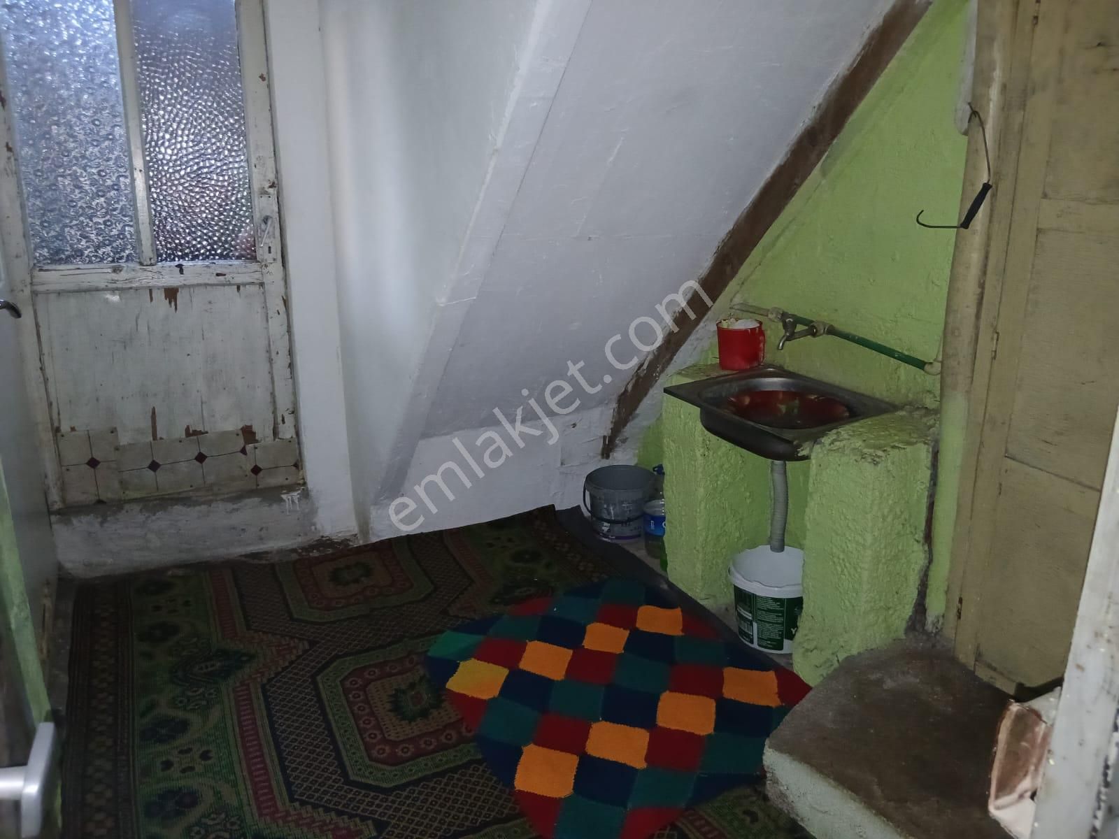 Akçay Emlak'tan Akşehir Nimetullah Nahçivani Ortaokulu Yanında Doğalgazlı Satılık Müstakil Ev - Görsel 8