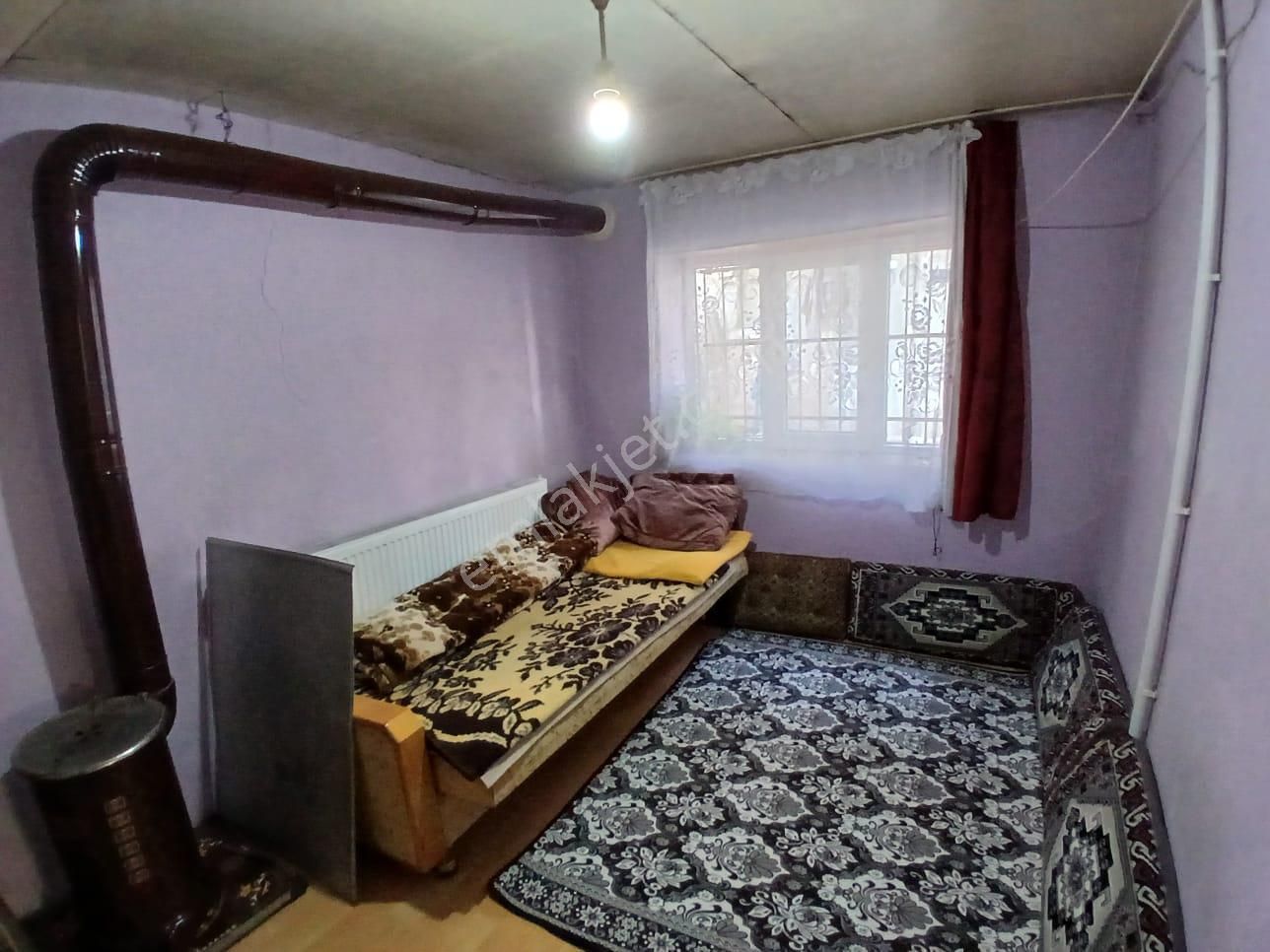 Akçay Emlak'tan Akşehir Nimetullah Nahçivani Ortaokulu Yanında Doğalgazlı Satılık Müstakil Ev - Görsel 6