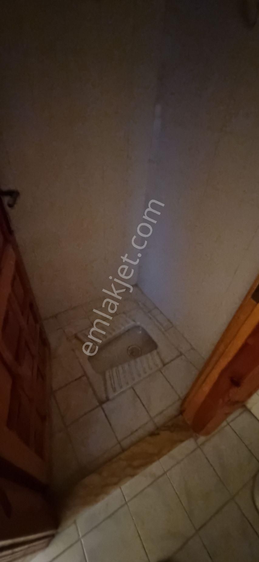 Aydın Nazilli Yöntem Emlaktan Turan Mahallesinde Çarşıya Yakın Arakat Kiralık 3+1 Daire - Görsel 24