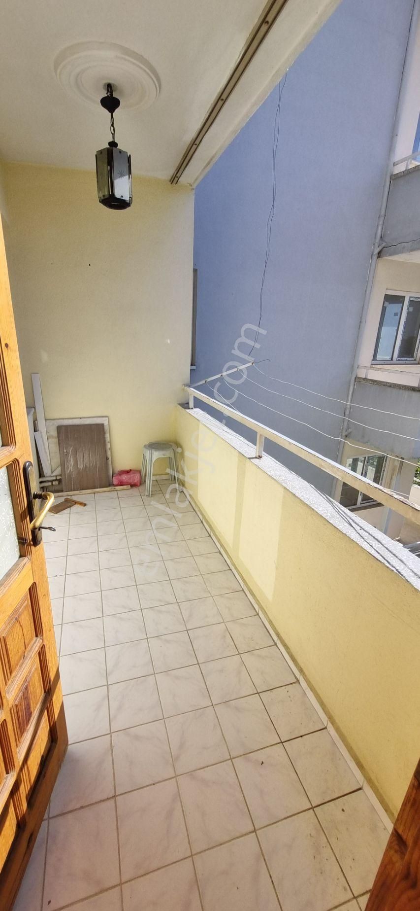 Aydın Nazilli Yöntem Emlaktan Turan Mahallesinde Çarşıya Yakın Arakat Kiralık 3+1 Daire - Görsel 17