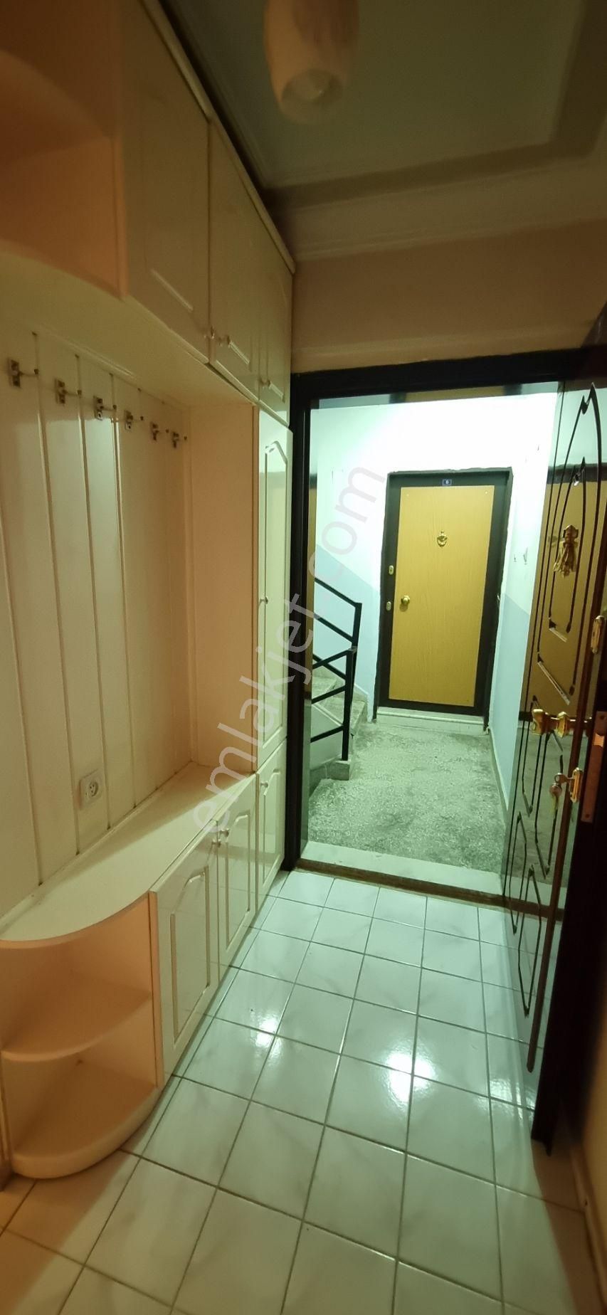 Aydın Nazilli Yöntem Emlaktan Turan Mahallesinde Çarşıya Yakın Arakat Kiralık 3+1 Daire - Görsel 4