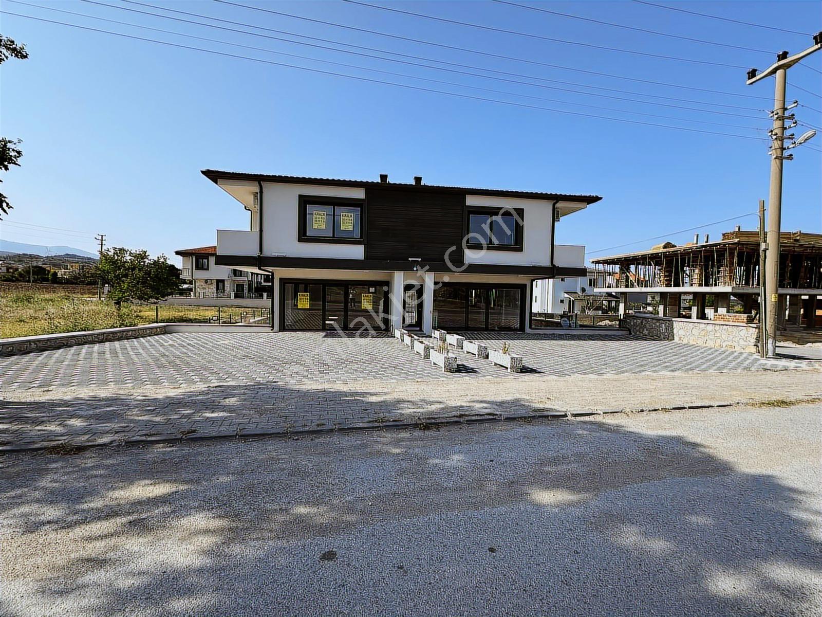Mordoğan Emlaktan Cadde Üzeri 1+1 Eşyasız Kiralık Sıfır Daireler - Görsel 6