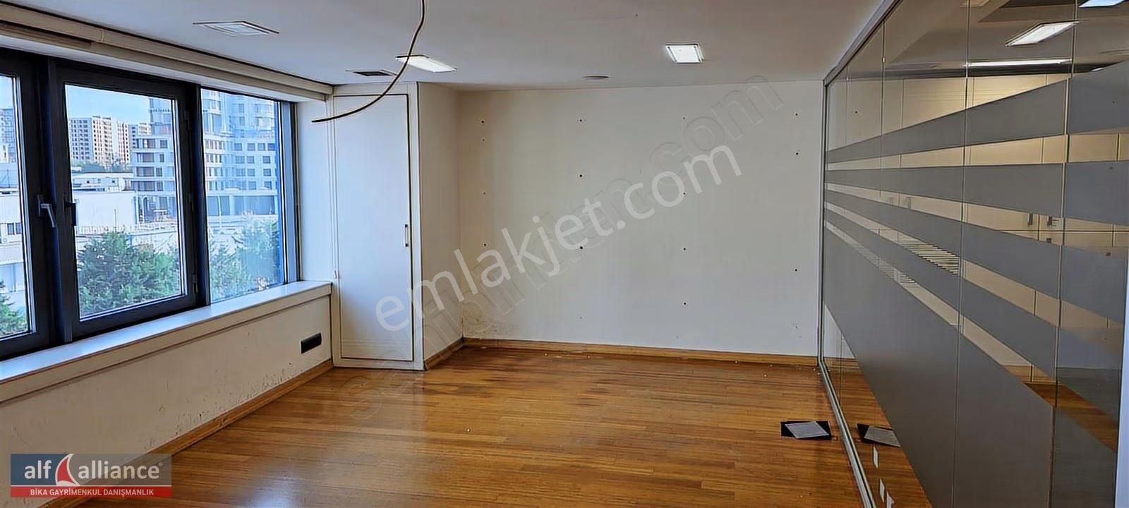 B.ekspres Polat İş Merkezi 450m² Eşyalı Kdv'li Ofis (6 Otopark) - Görsel 21