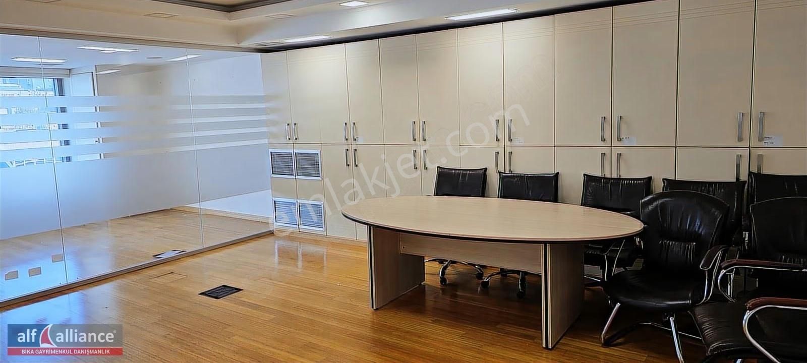 B.ekspres Polat İş Merkezi 450m² Eşyalı Kdv'li Ofis (6 Otopark) - Görsel 34